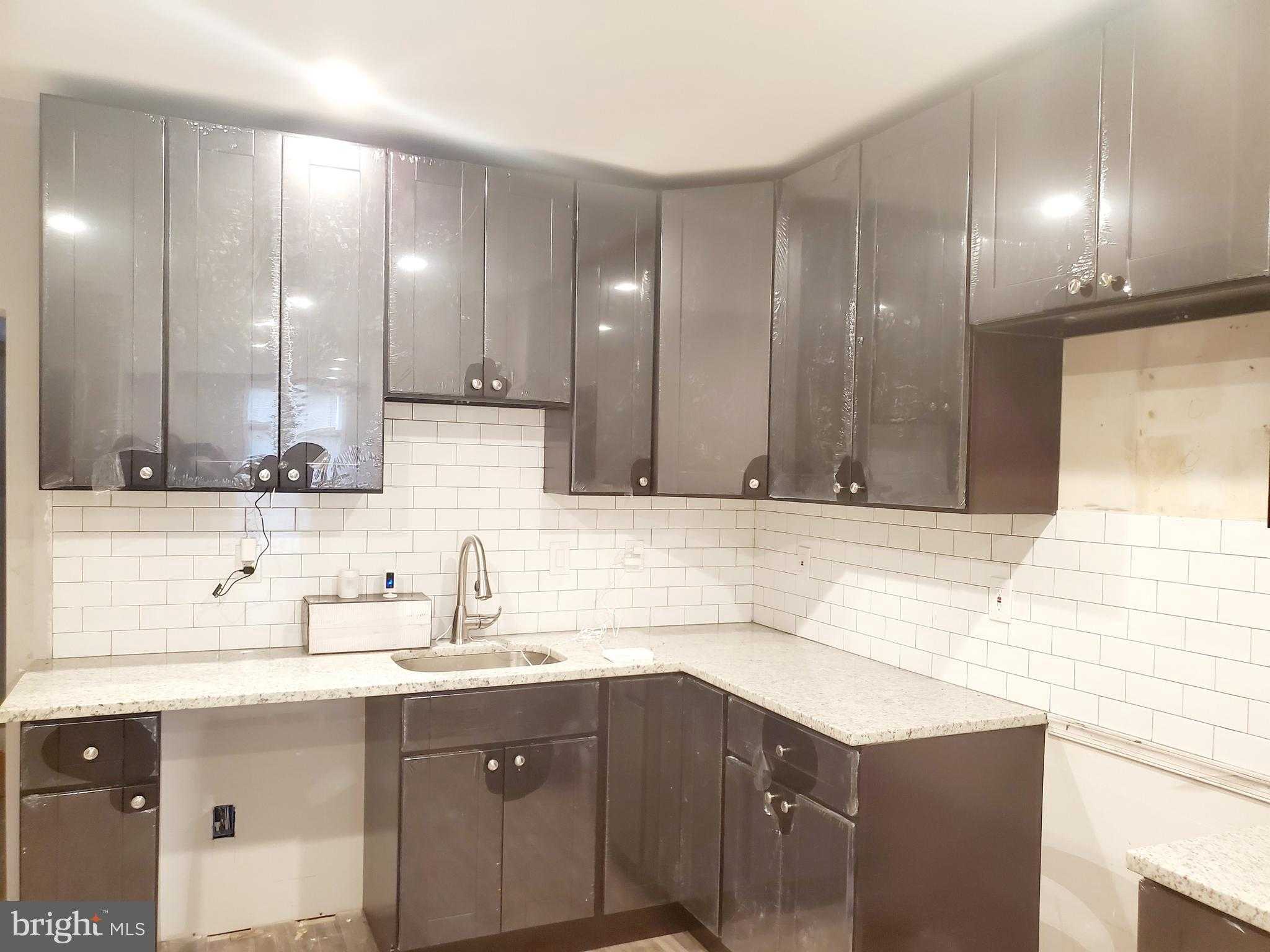 1182 Washington Blvd photo 2