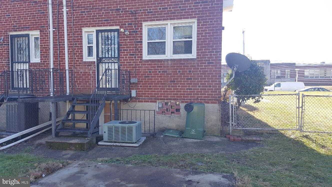 2834 Virginia Ave photo 2