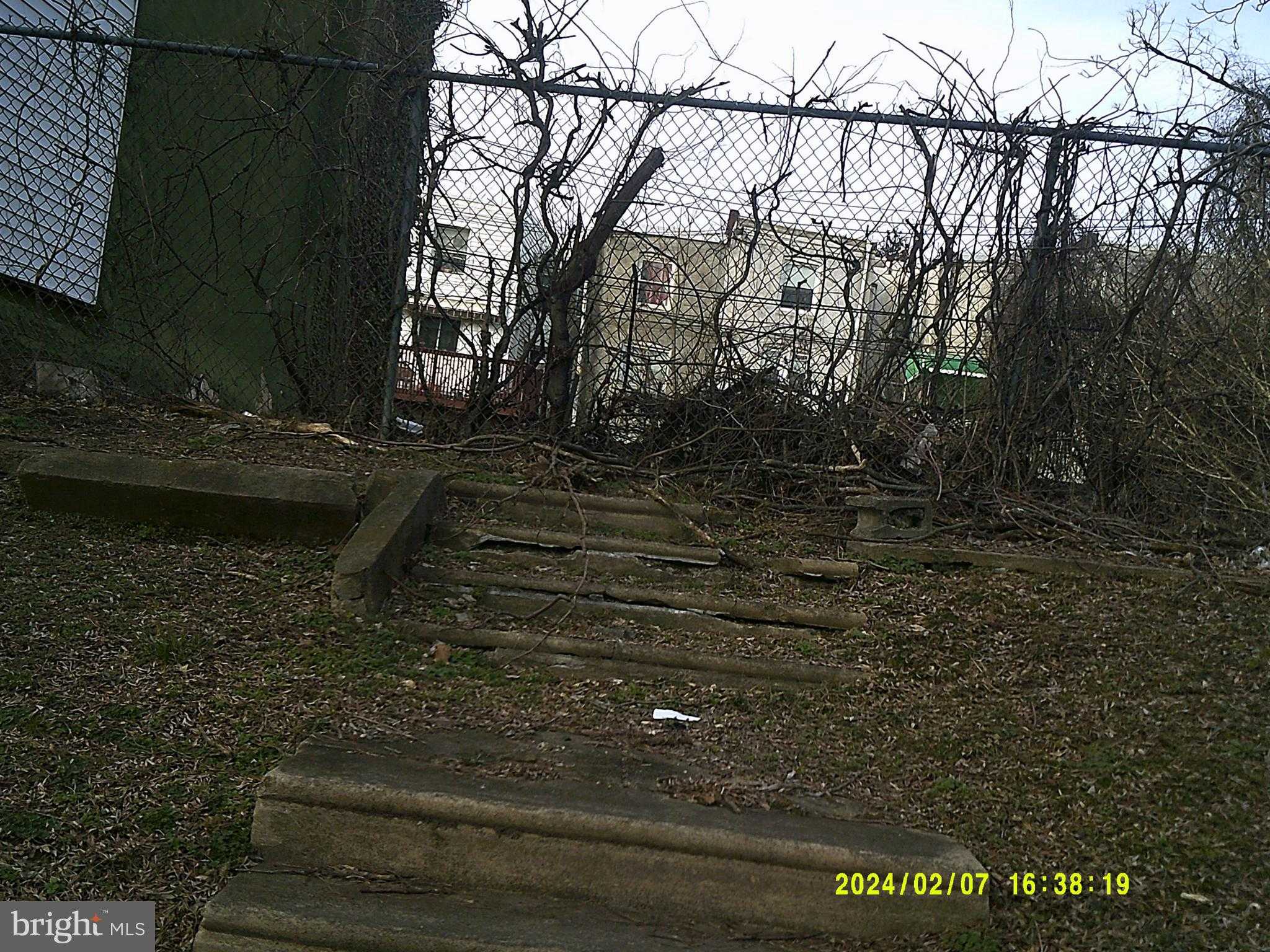 5667 Lebanon Ave photo 3