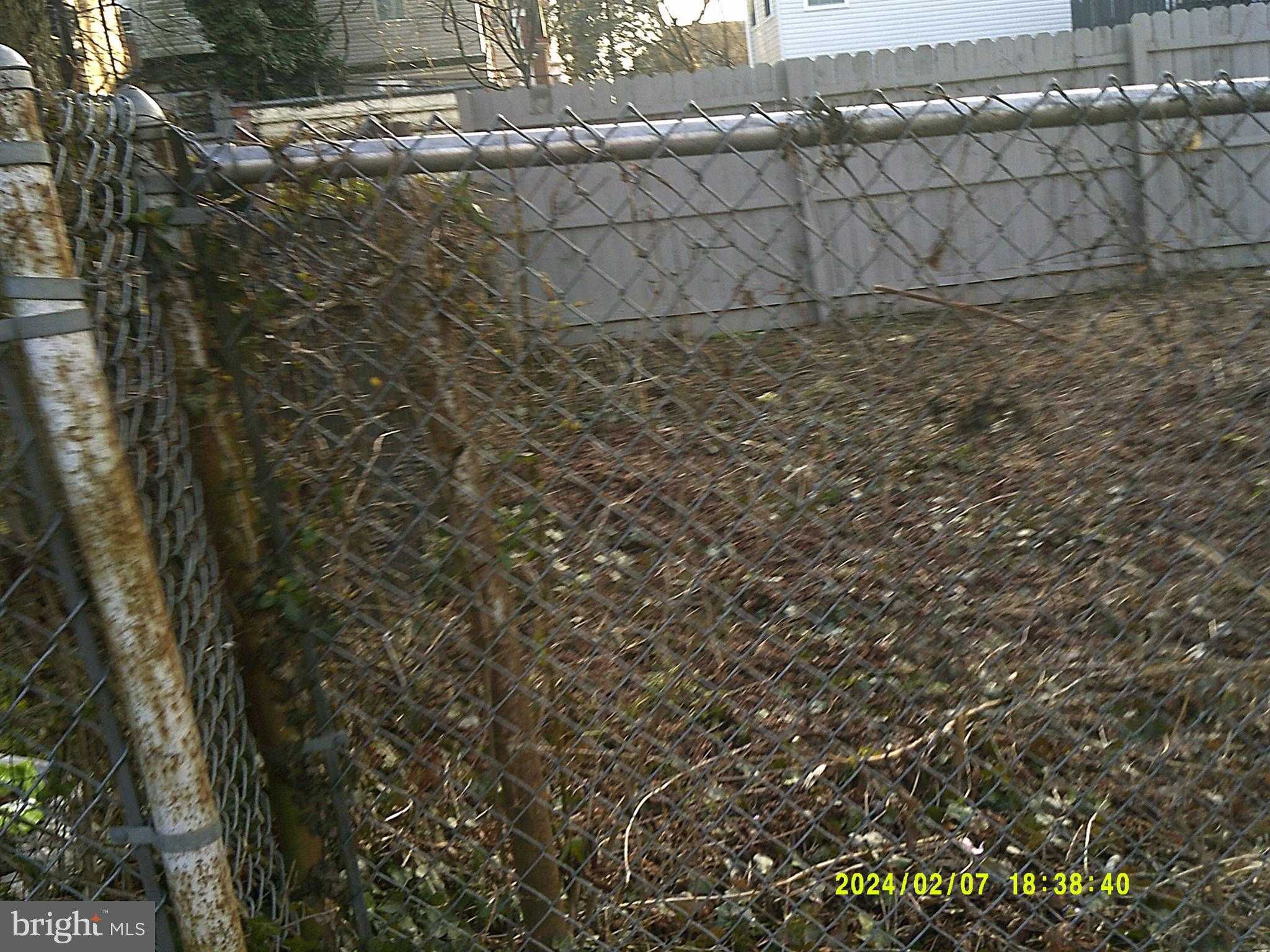 5238 Morris St photo 4