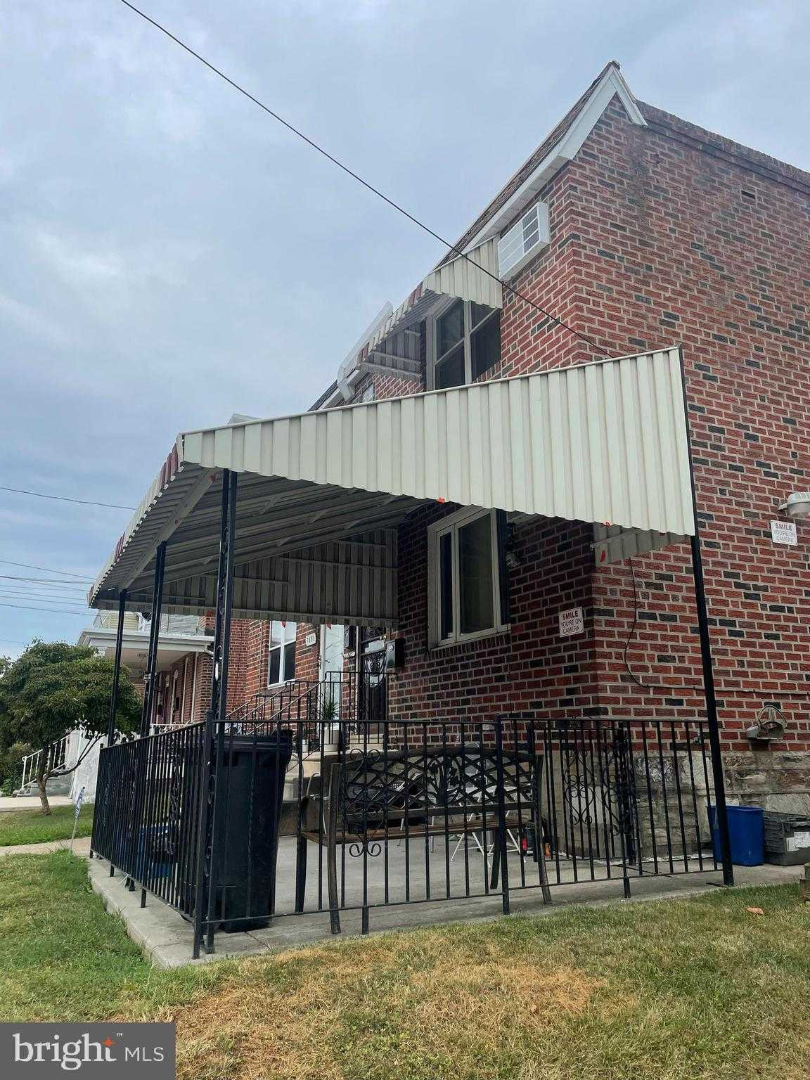 7352 Dungan Rd photo 2