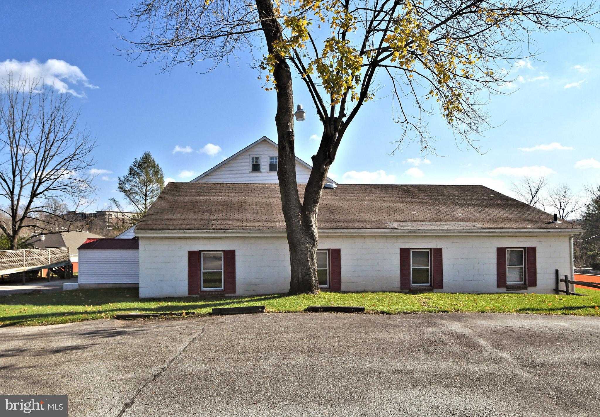 820 Mancill Mill Rd photo 4