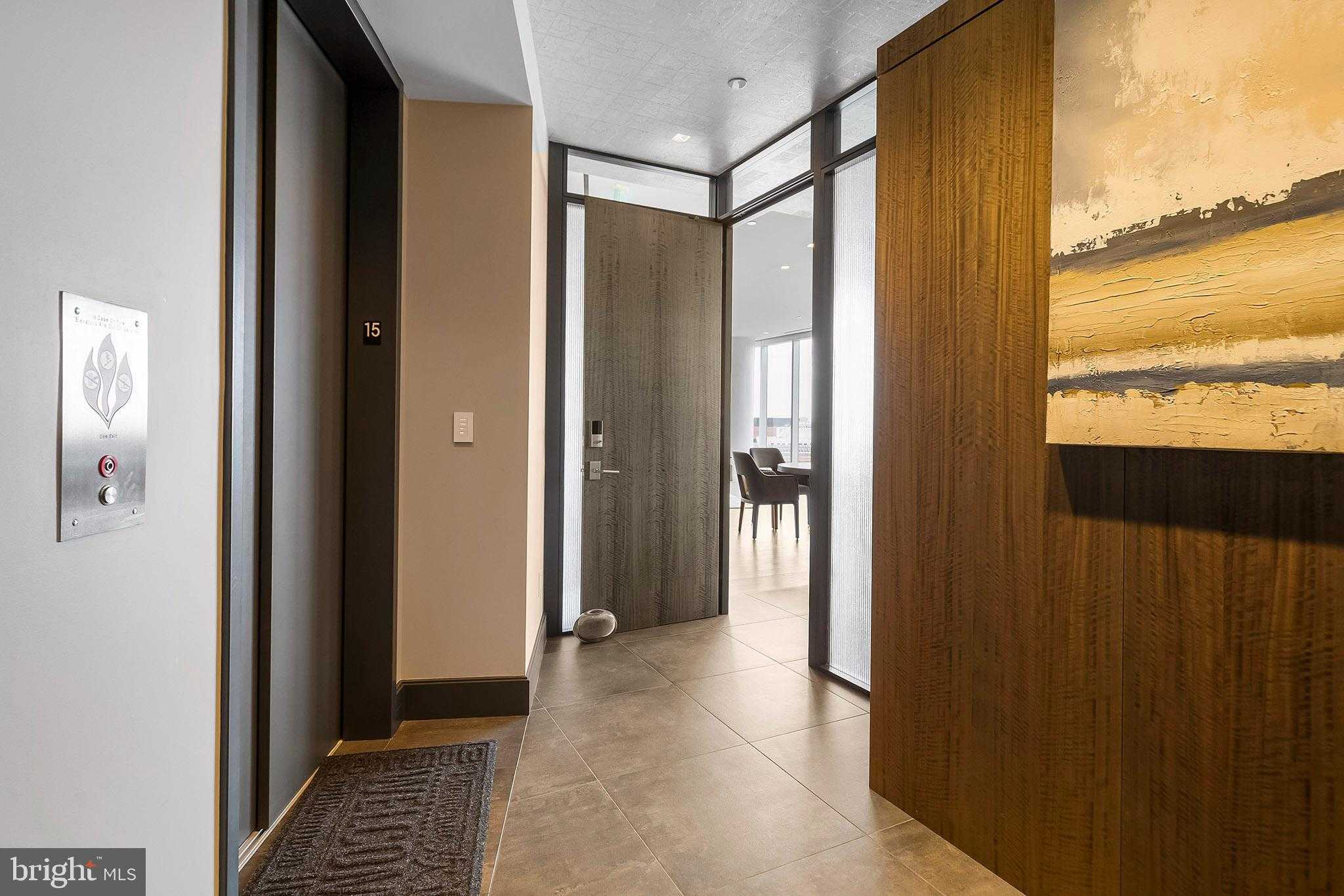 500 Walnut St Unit 1500 photo 2