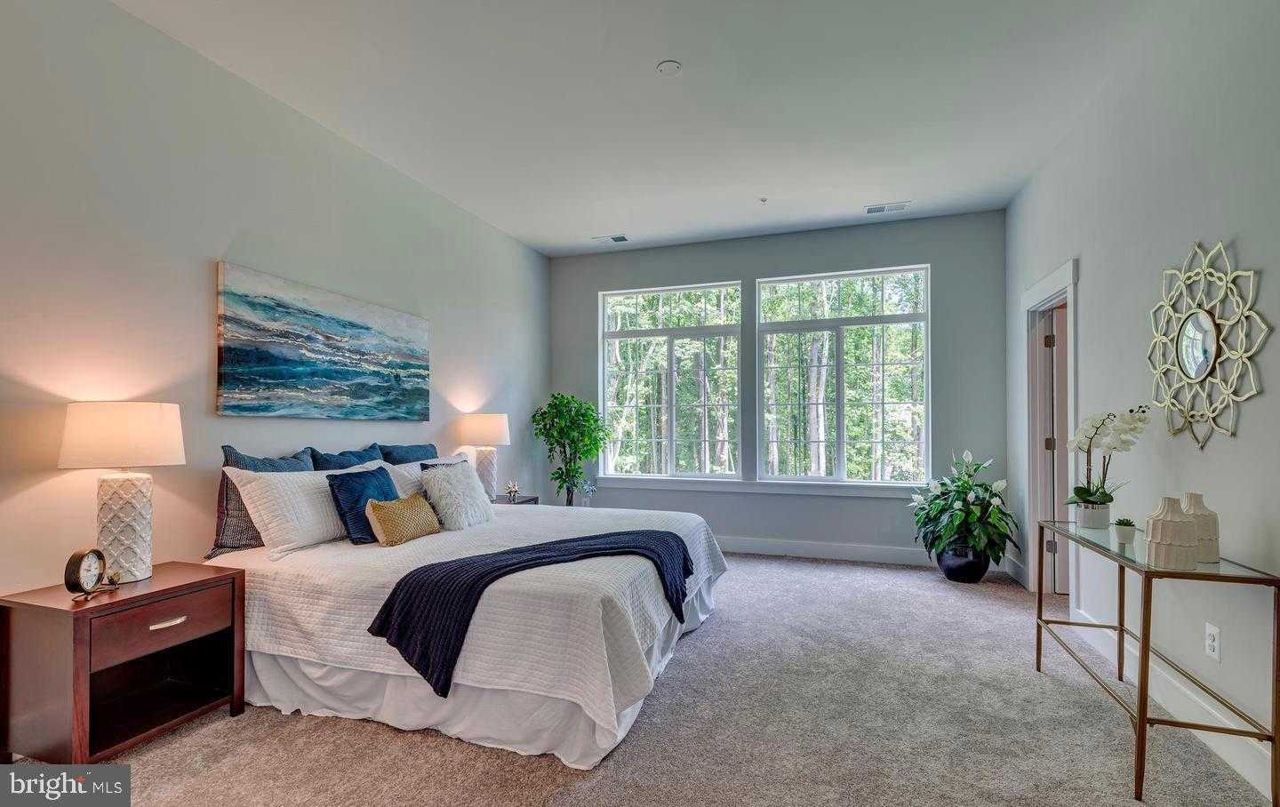 1319 German Driveway photo 8