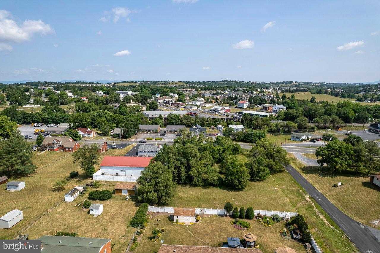 Tinkling Spring Rd photo 8