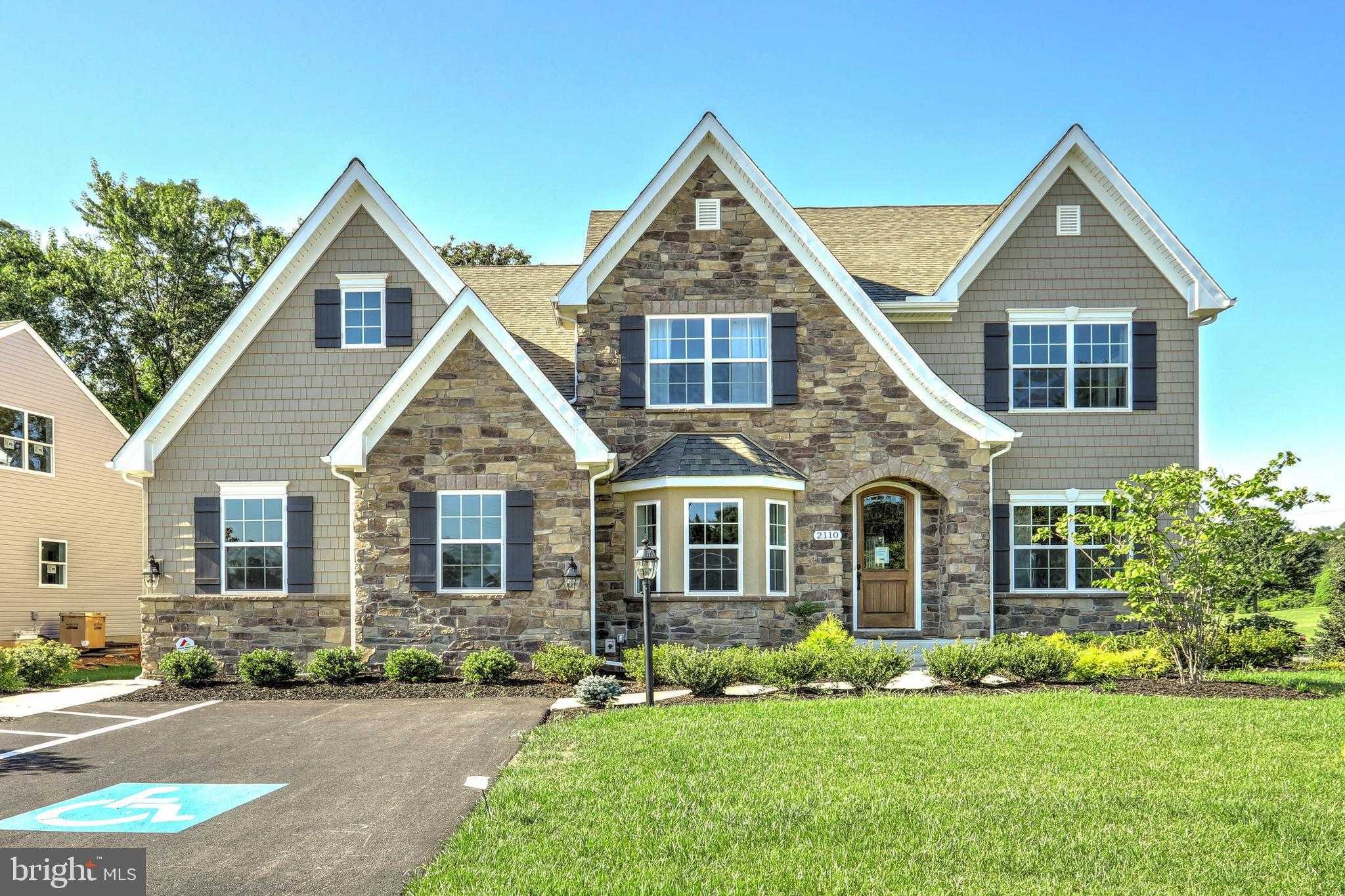 19 Willard Way photo 4