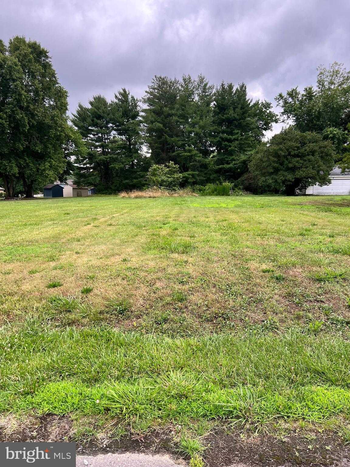 N Delano Ave photo 2