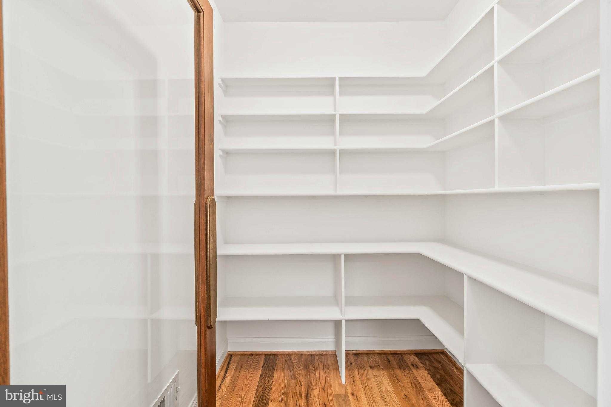 6001 Copper Mill Dr photo 11