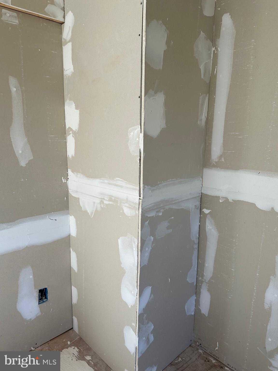 24872 Meeting House Rd photo 33