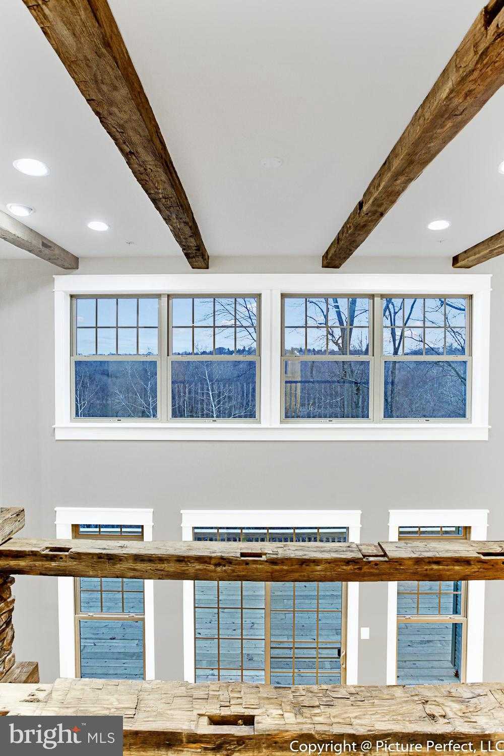 19507 Fisher Ave photo 11