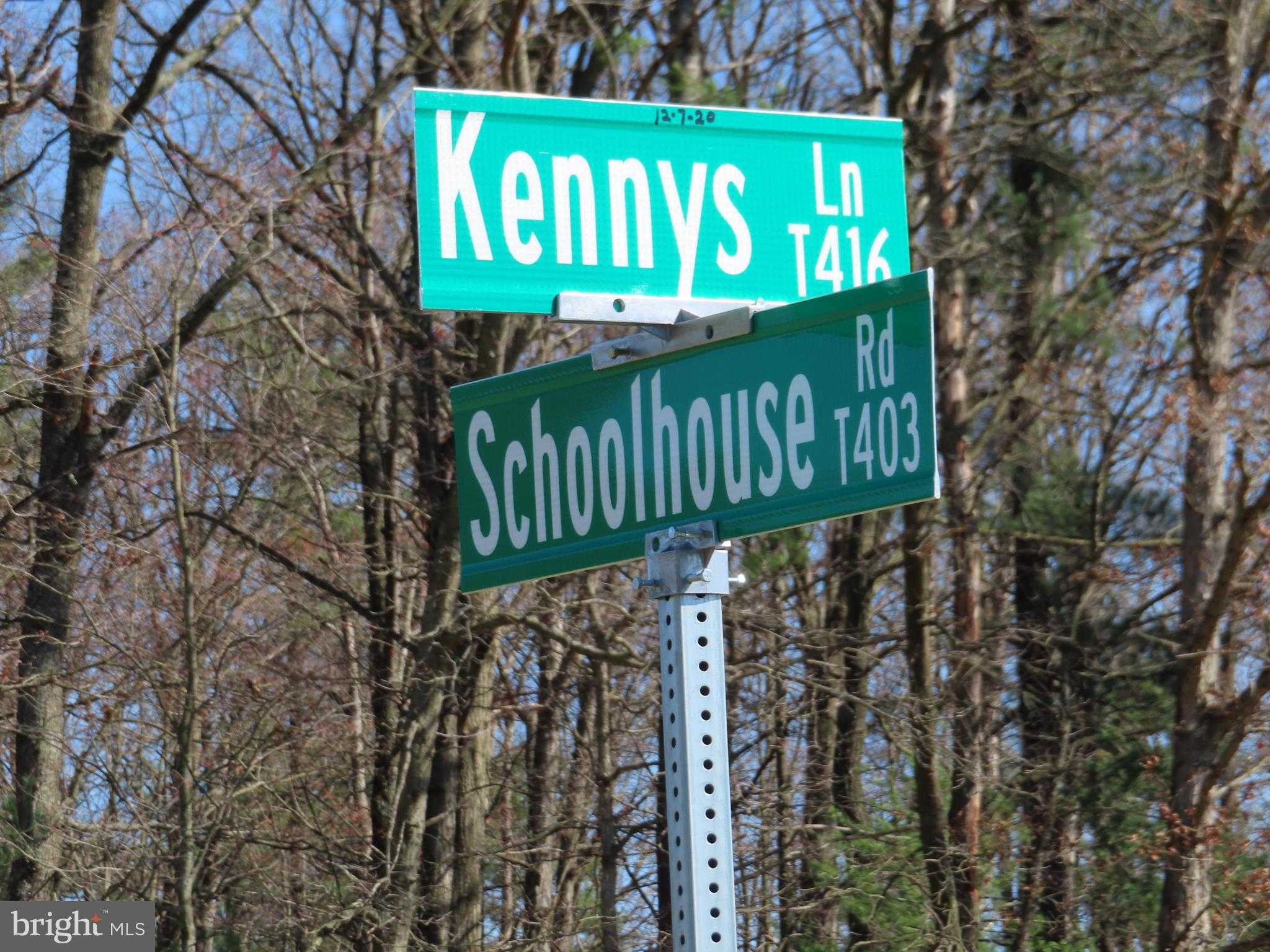 10 Village Ln photo 21