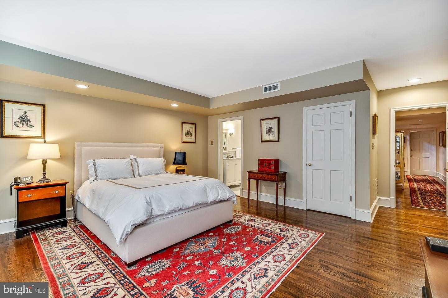 1827 Delancey Pl photo 42