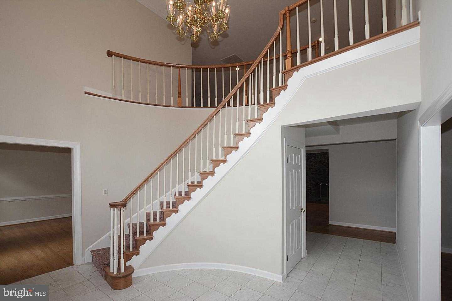 10190 Akhtamar Dr photo 3