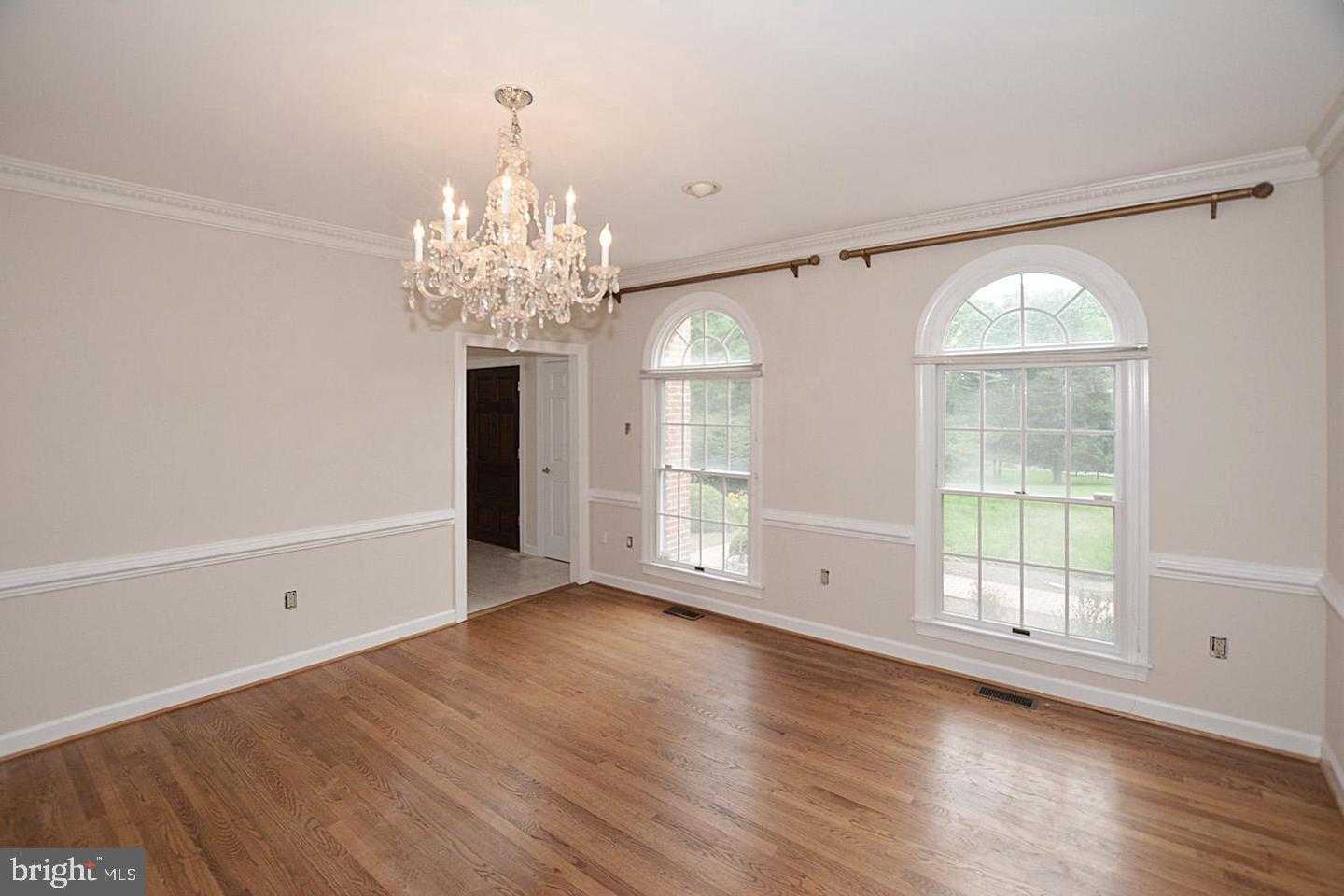 10190 Akhtamar Dr photo 4