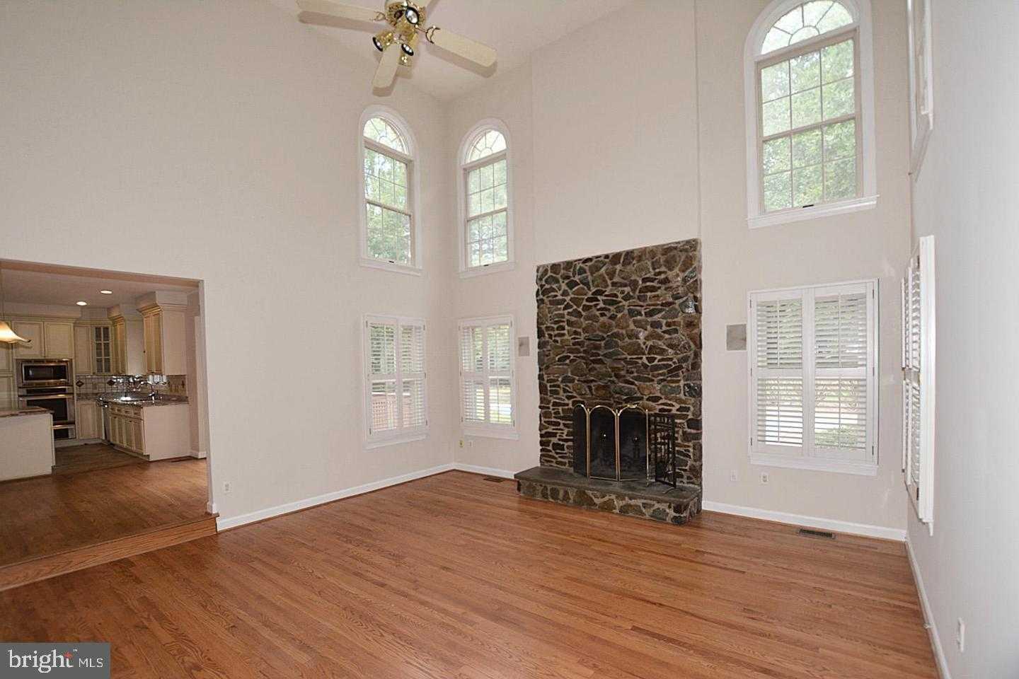 10190 Akhtamar Dr photo 9