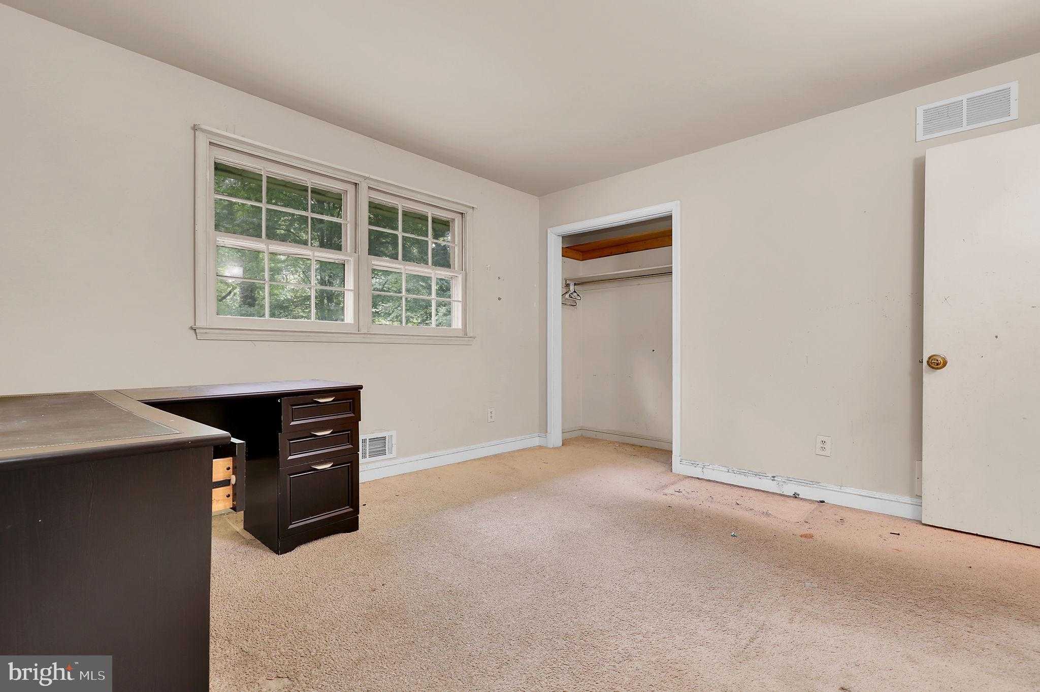 1232 Taylor Ave photo 18