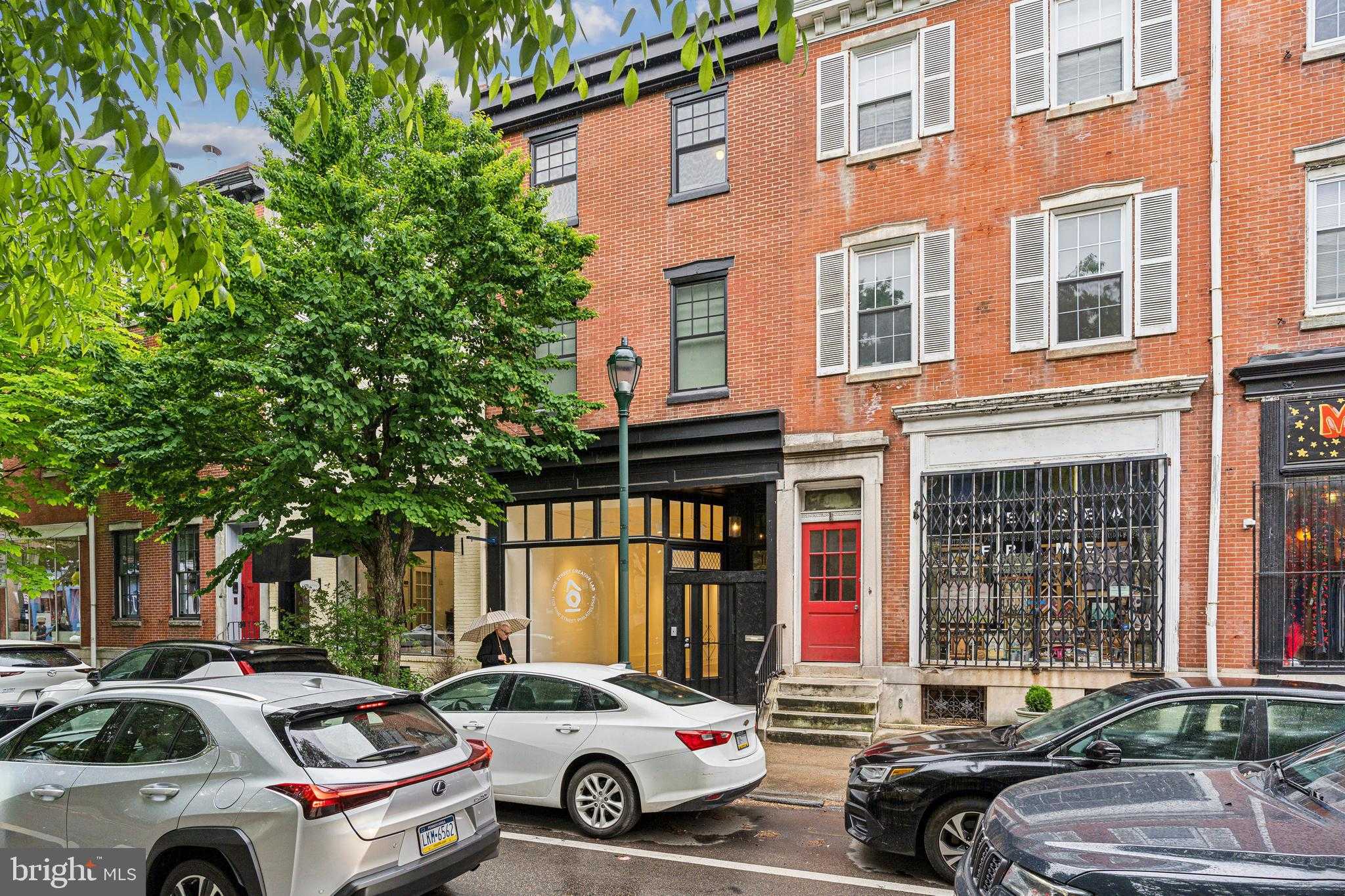 1108 Pine St photo 2