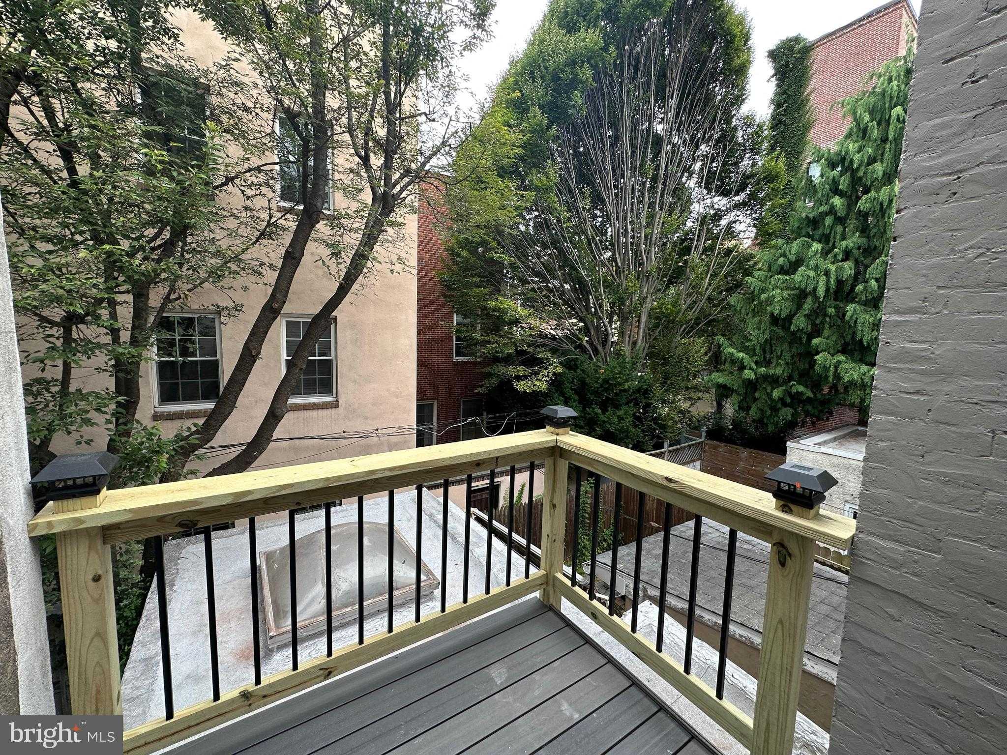 311 Gaskill St photo 25