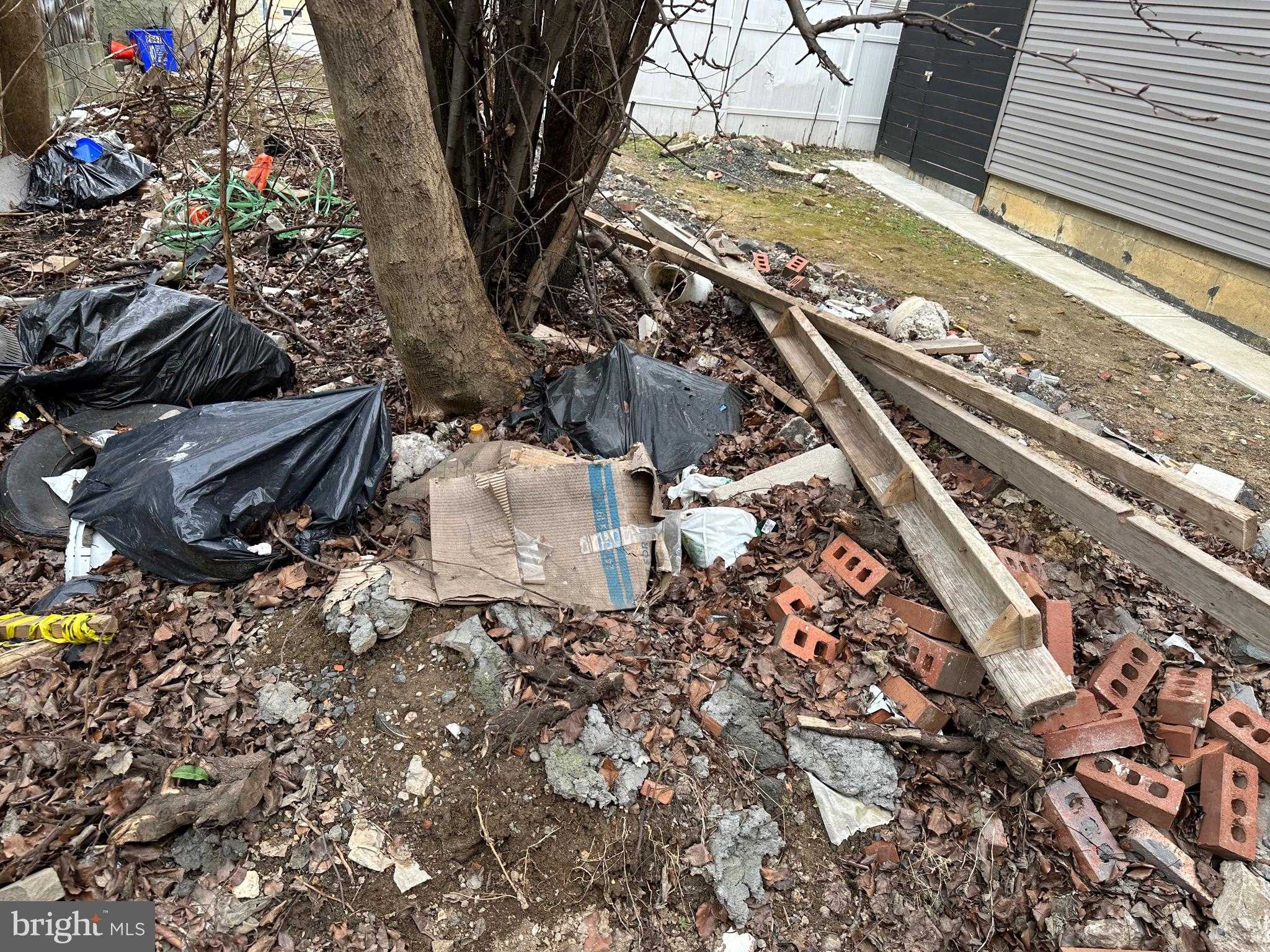 2639 Annin St photo 7