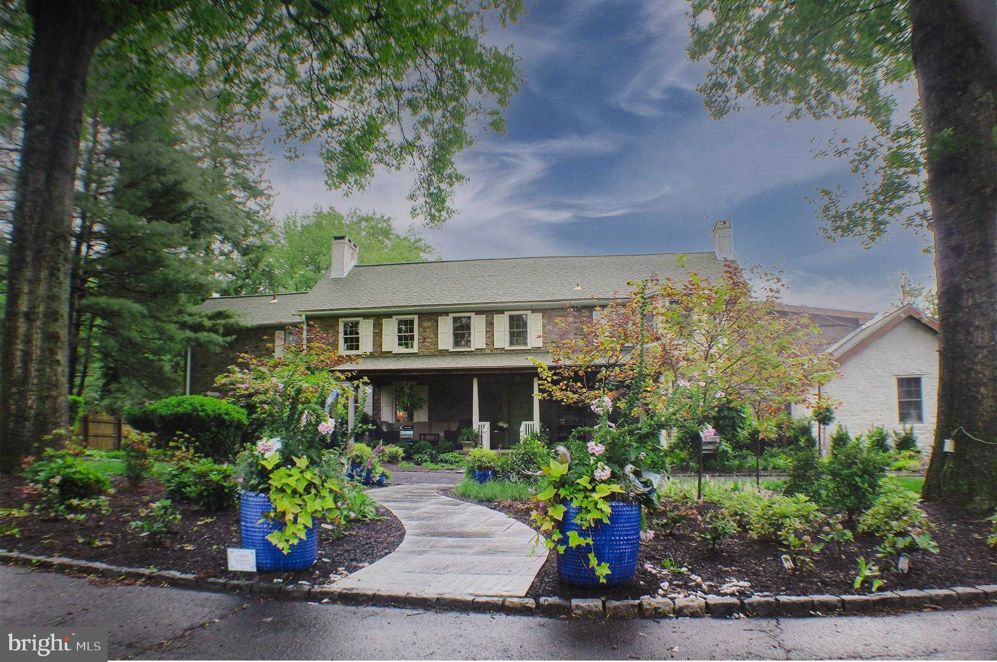 636 Almshouse Rd photo 3