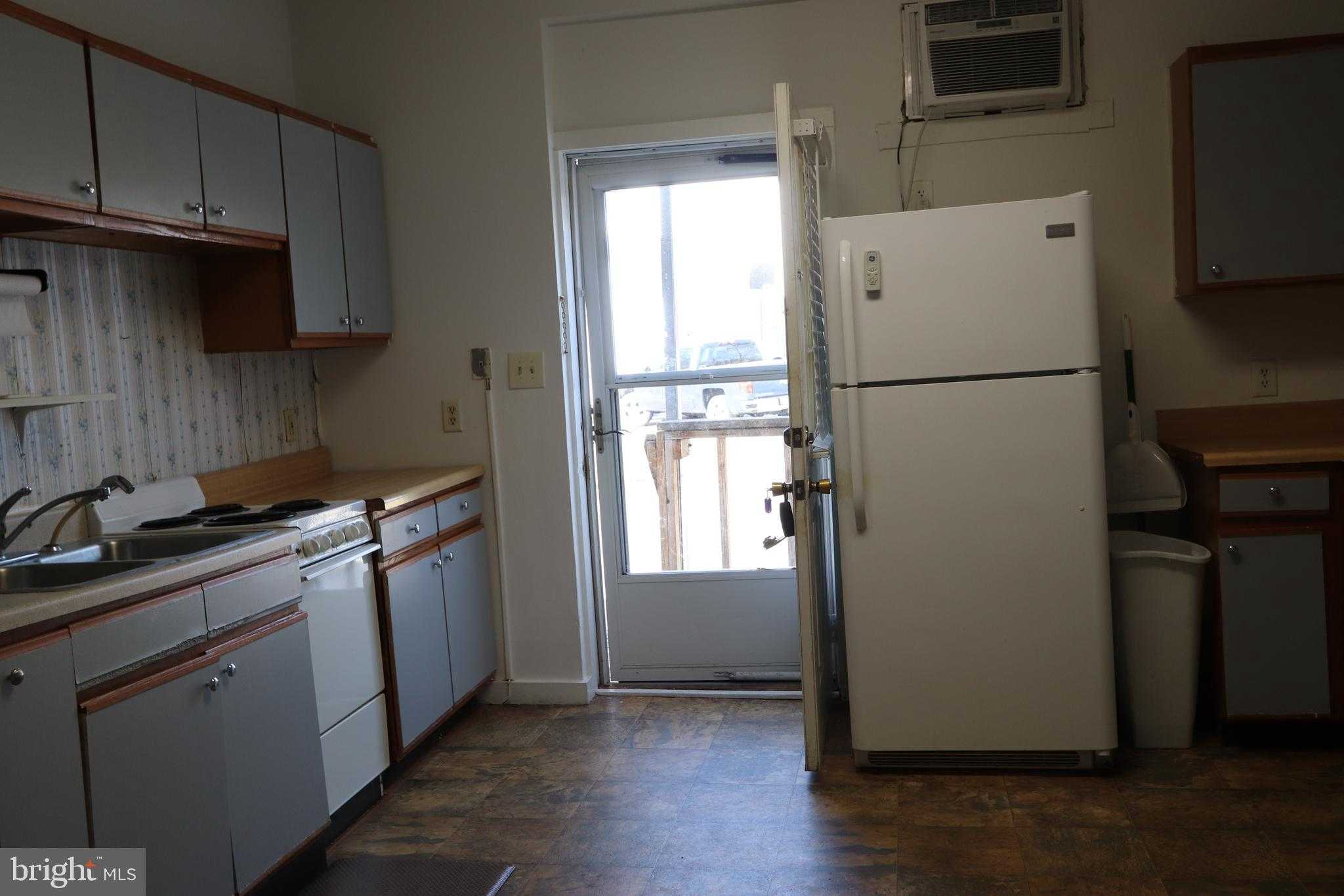 4601 Strauss Ave photo 21