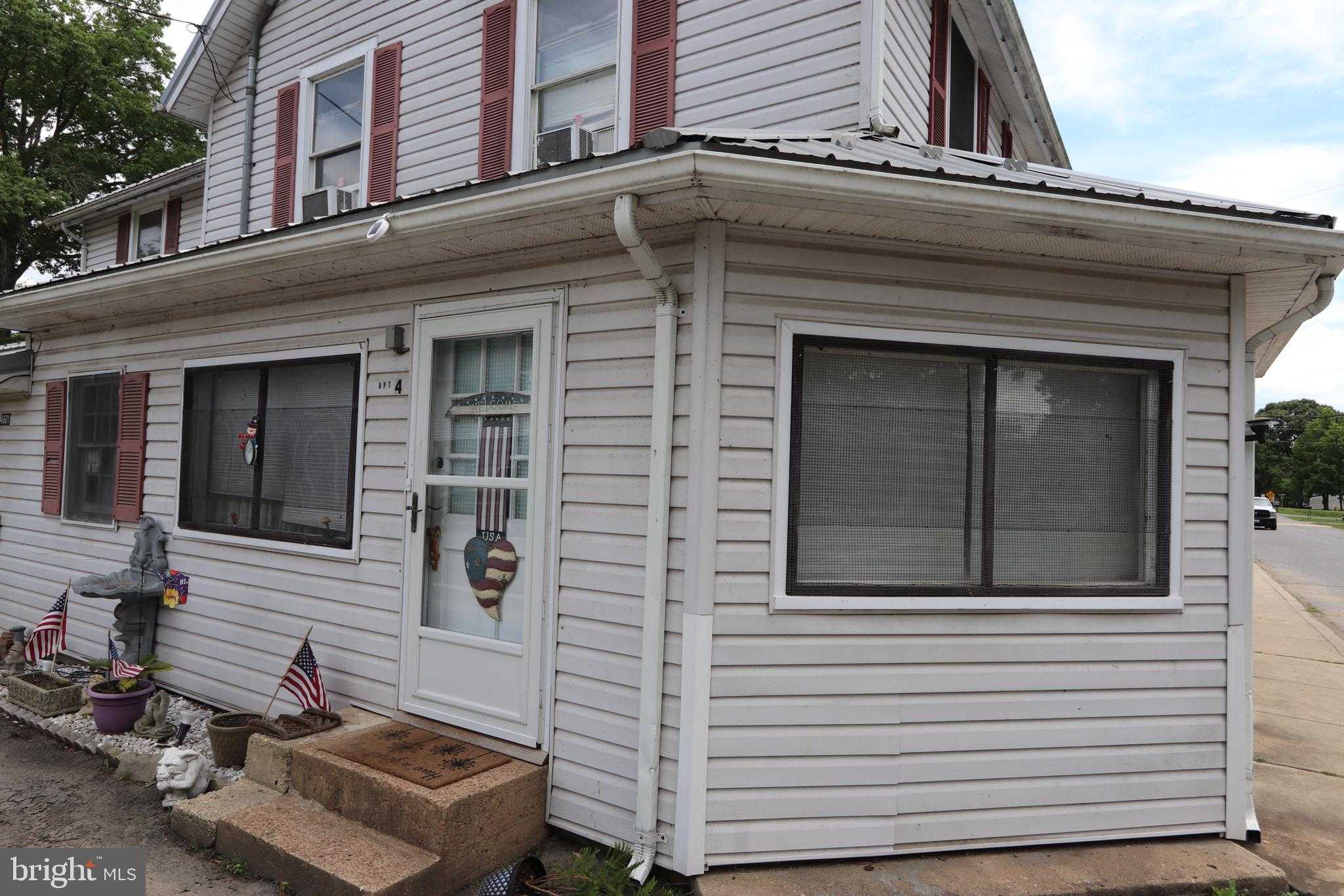 4601 Strauss Ave photo 8