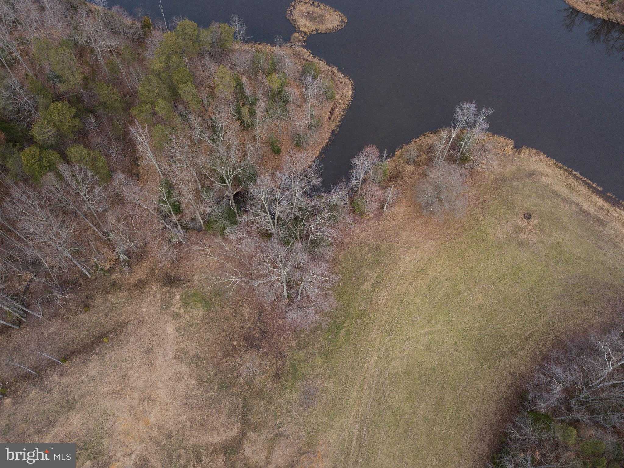 100 Gateway Dr photo 9