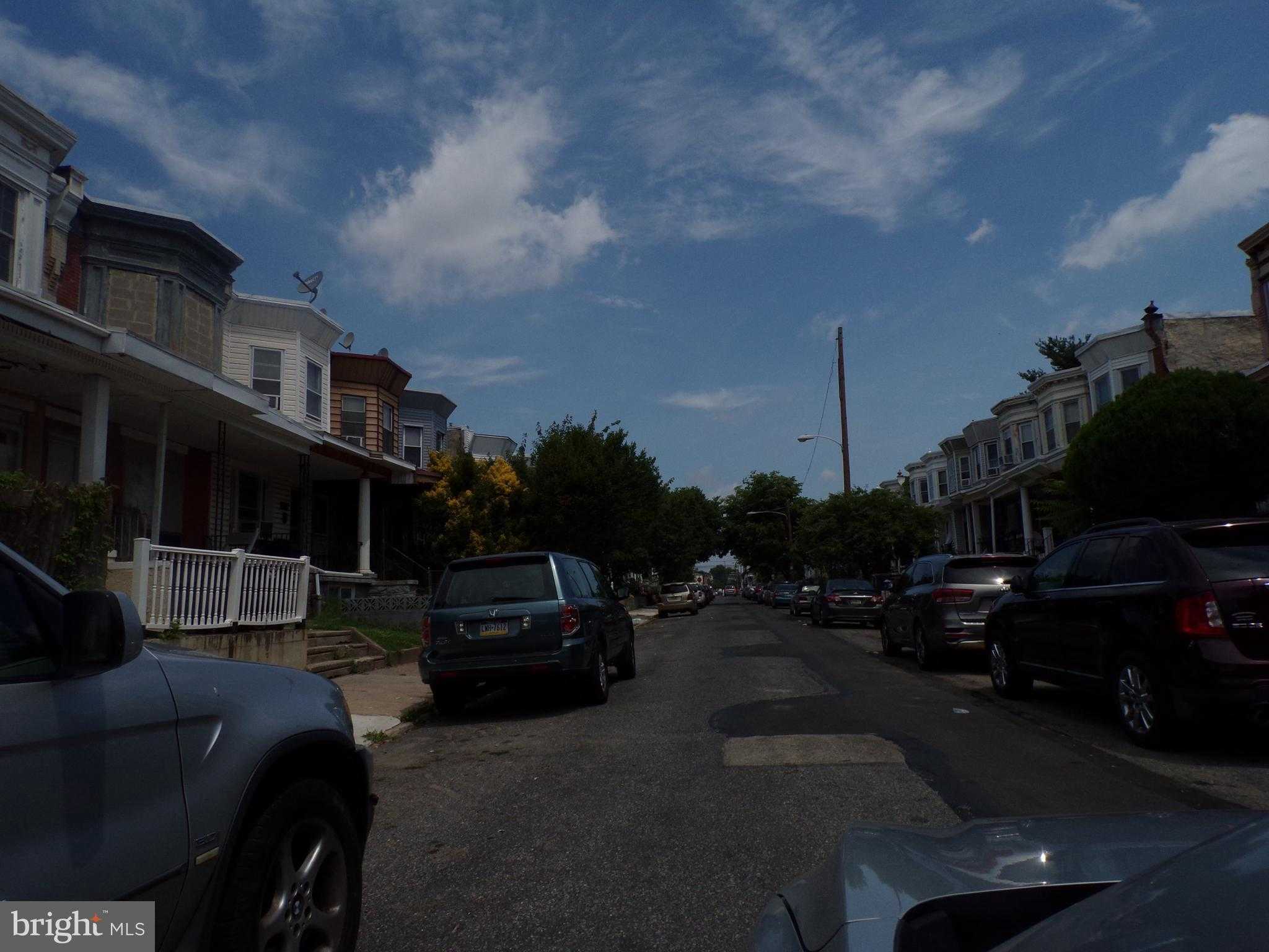 4629 N Marvine St photo 5