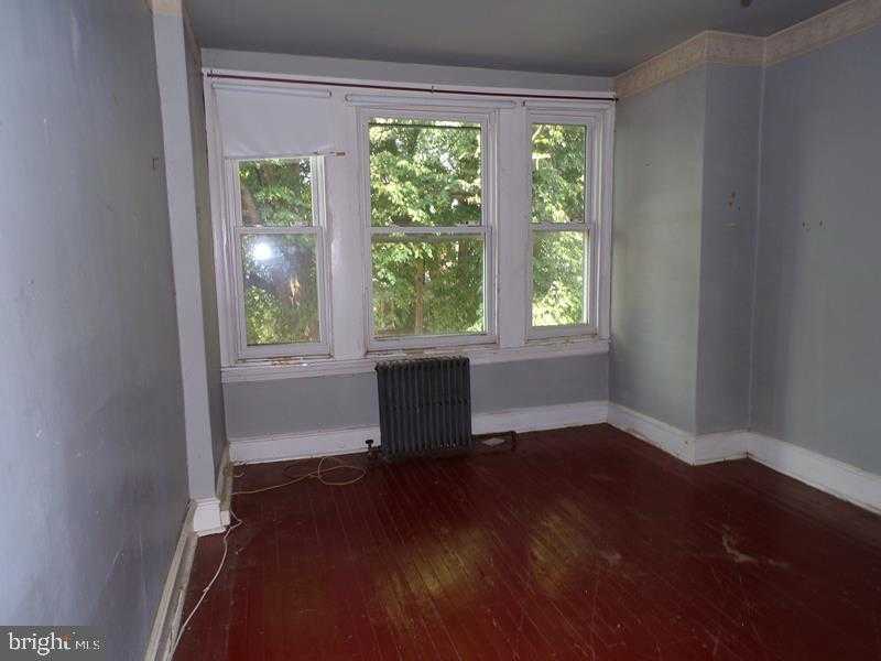 6212 W Stiles St photo 10