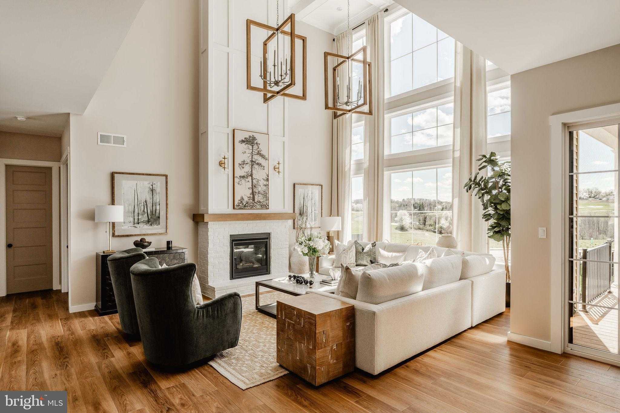 101 Janine Way photo 18