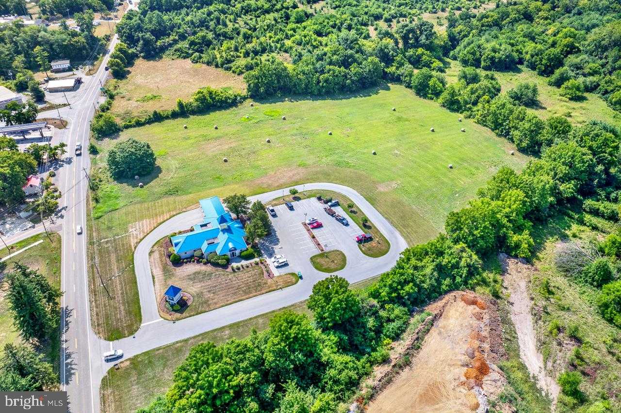 S George St photo 14