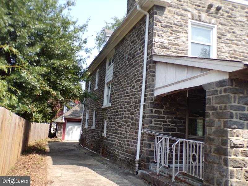 2217 Georges Ln # 23 photo 4