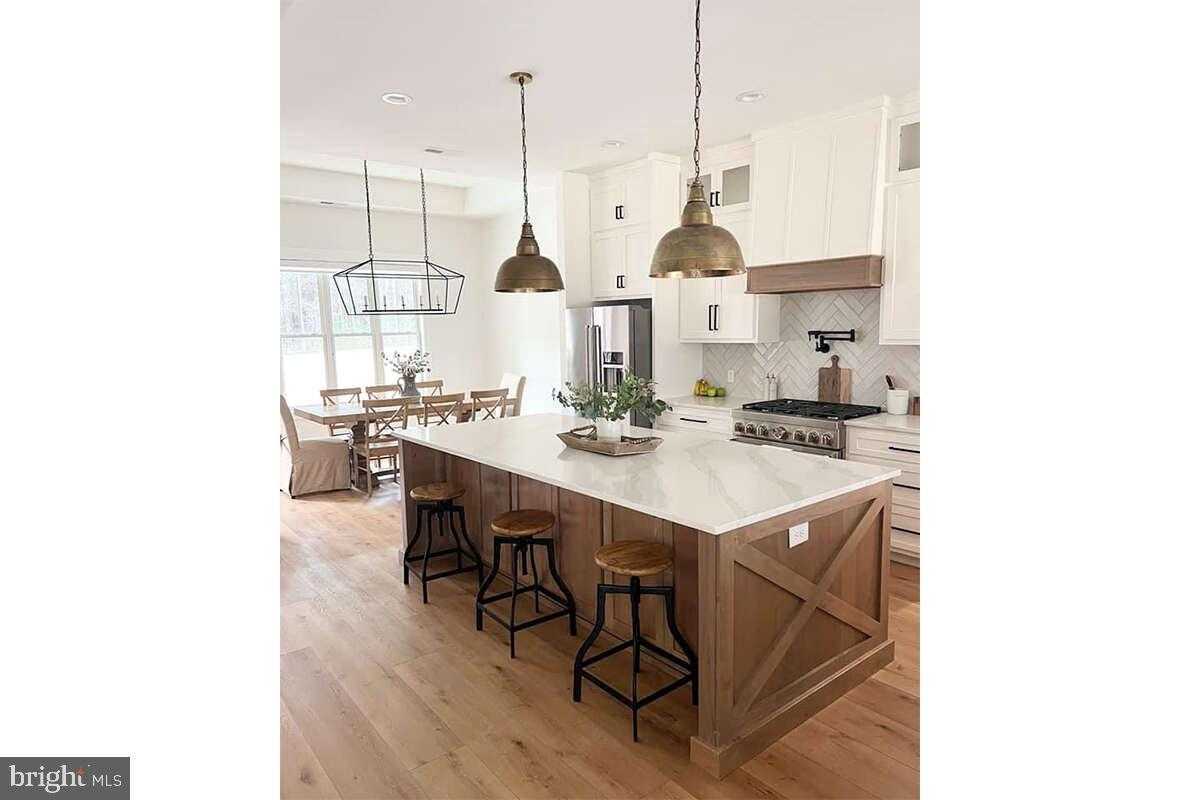 General Delivery photo 11