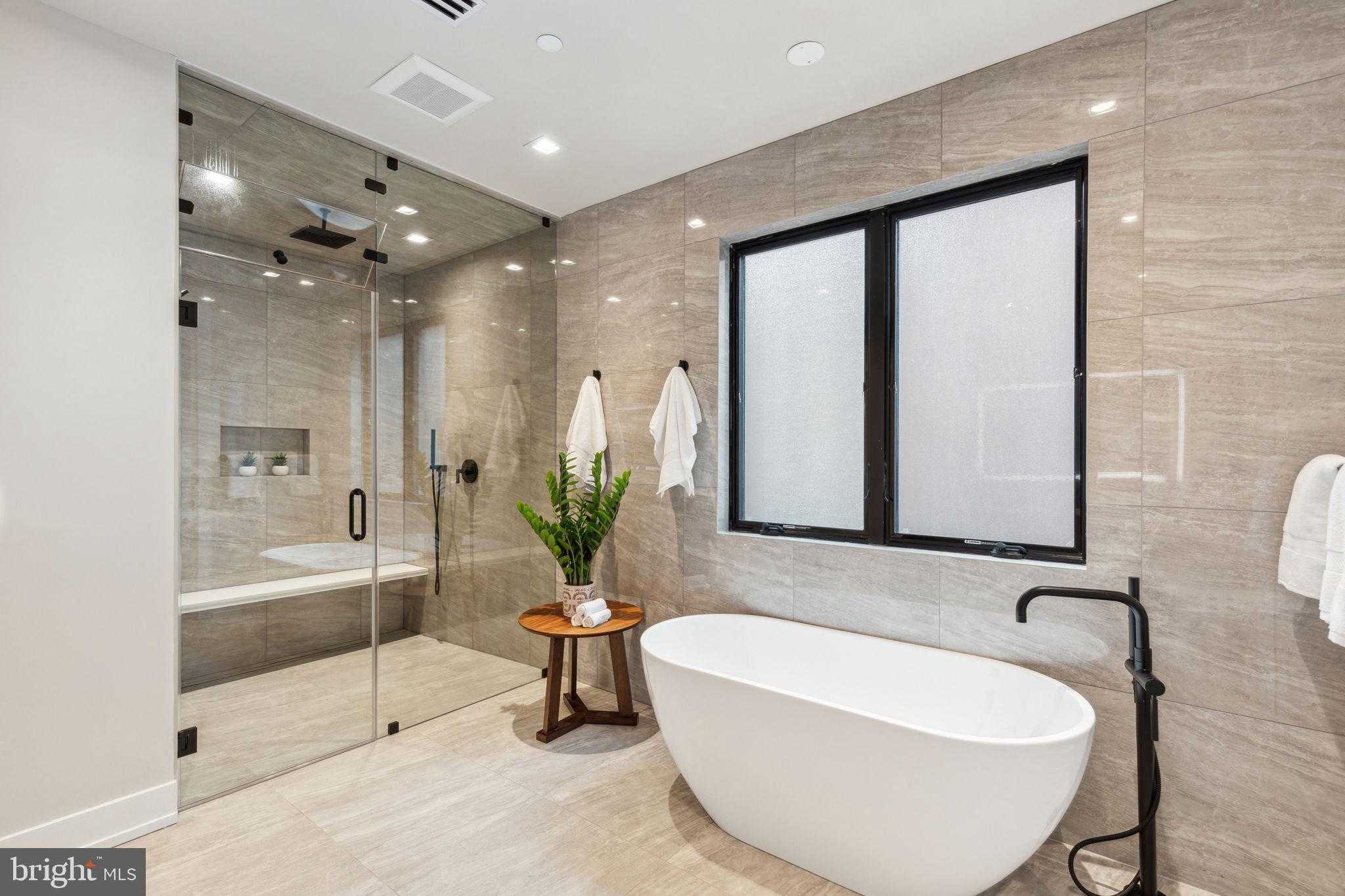 338 S Hicks St # B photo 19