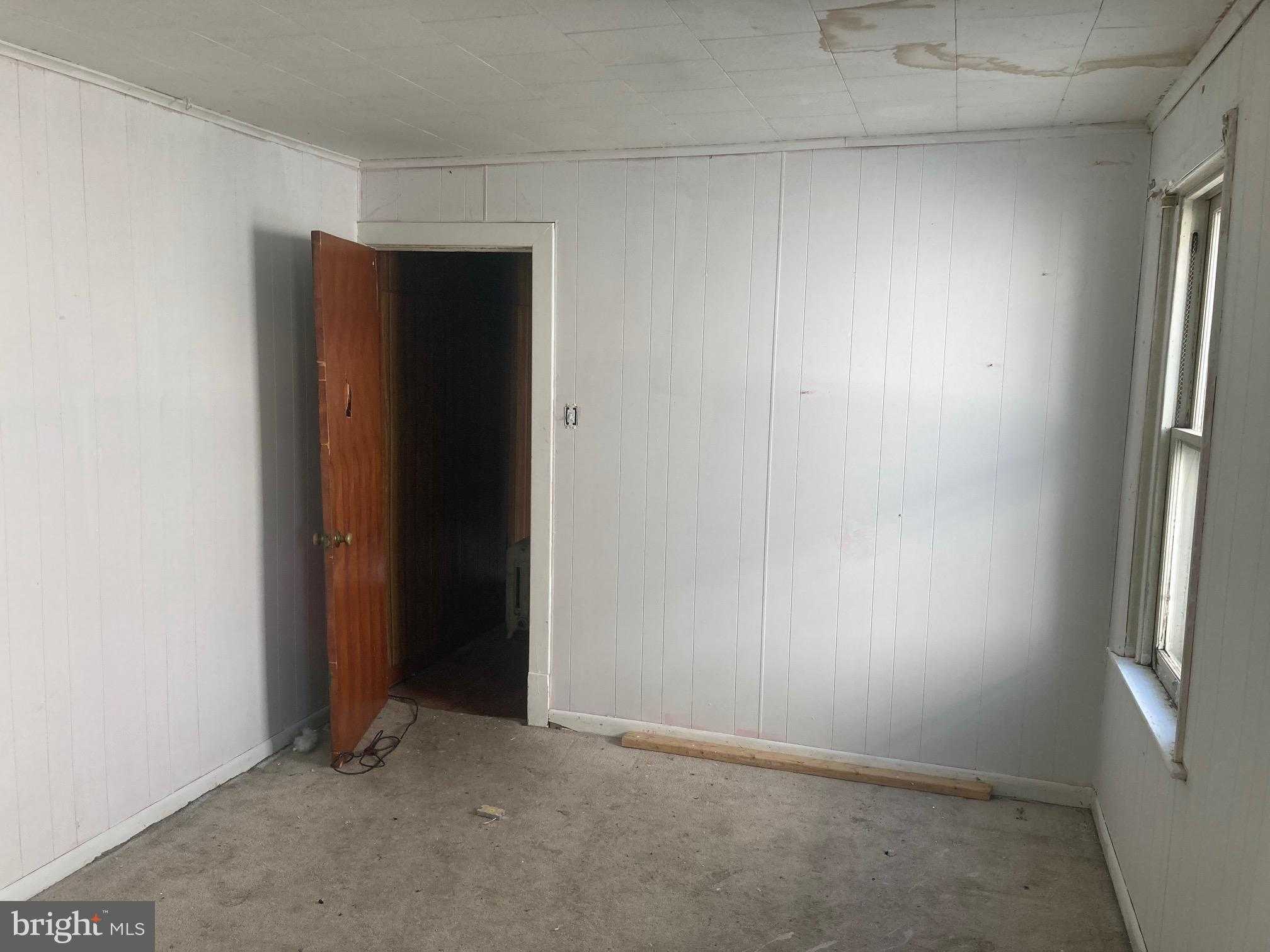 623 W Arch St photo 10