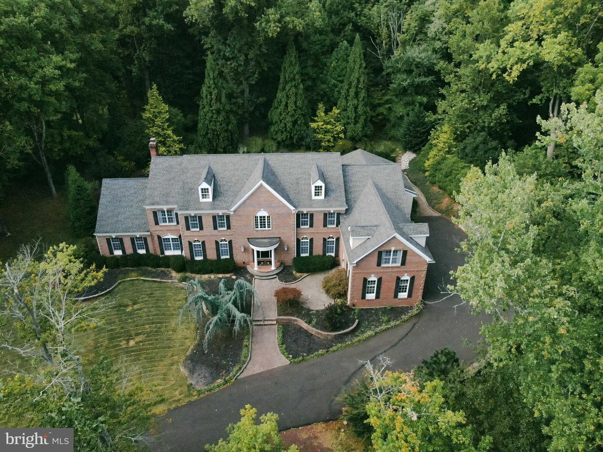 3450 Woodward Rd photo 3