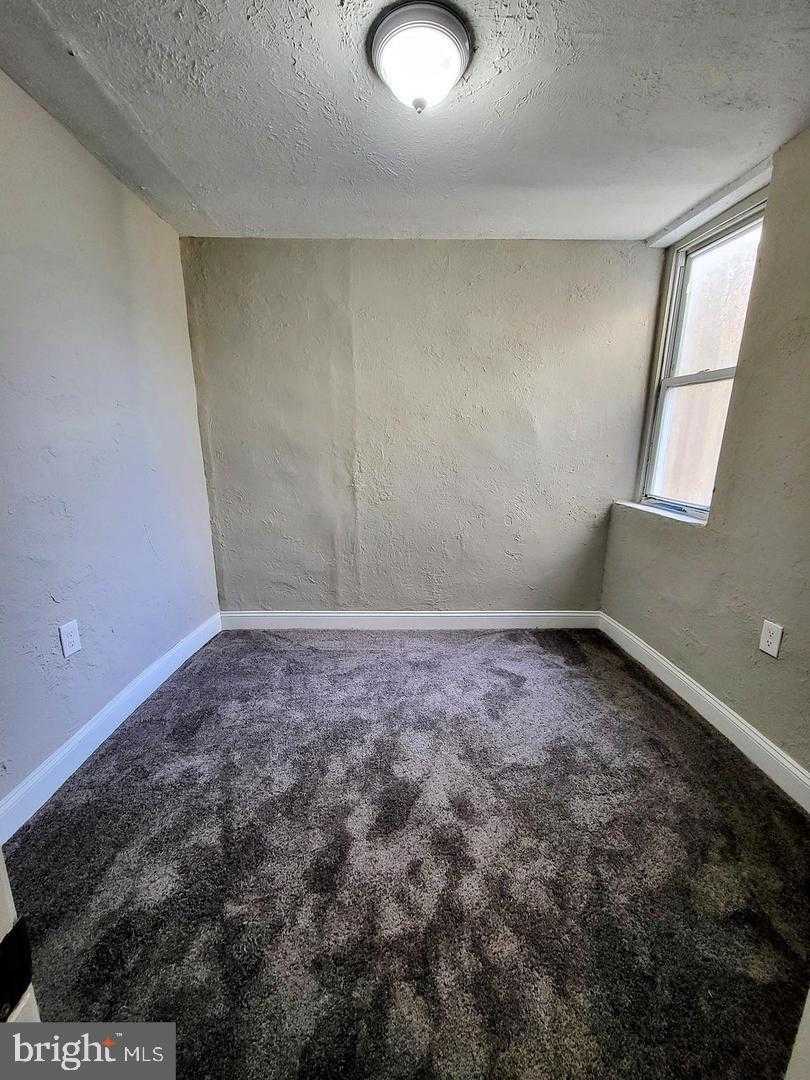 1942 S Croskey St photo 14