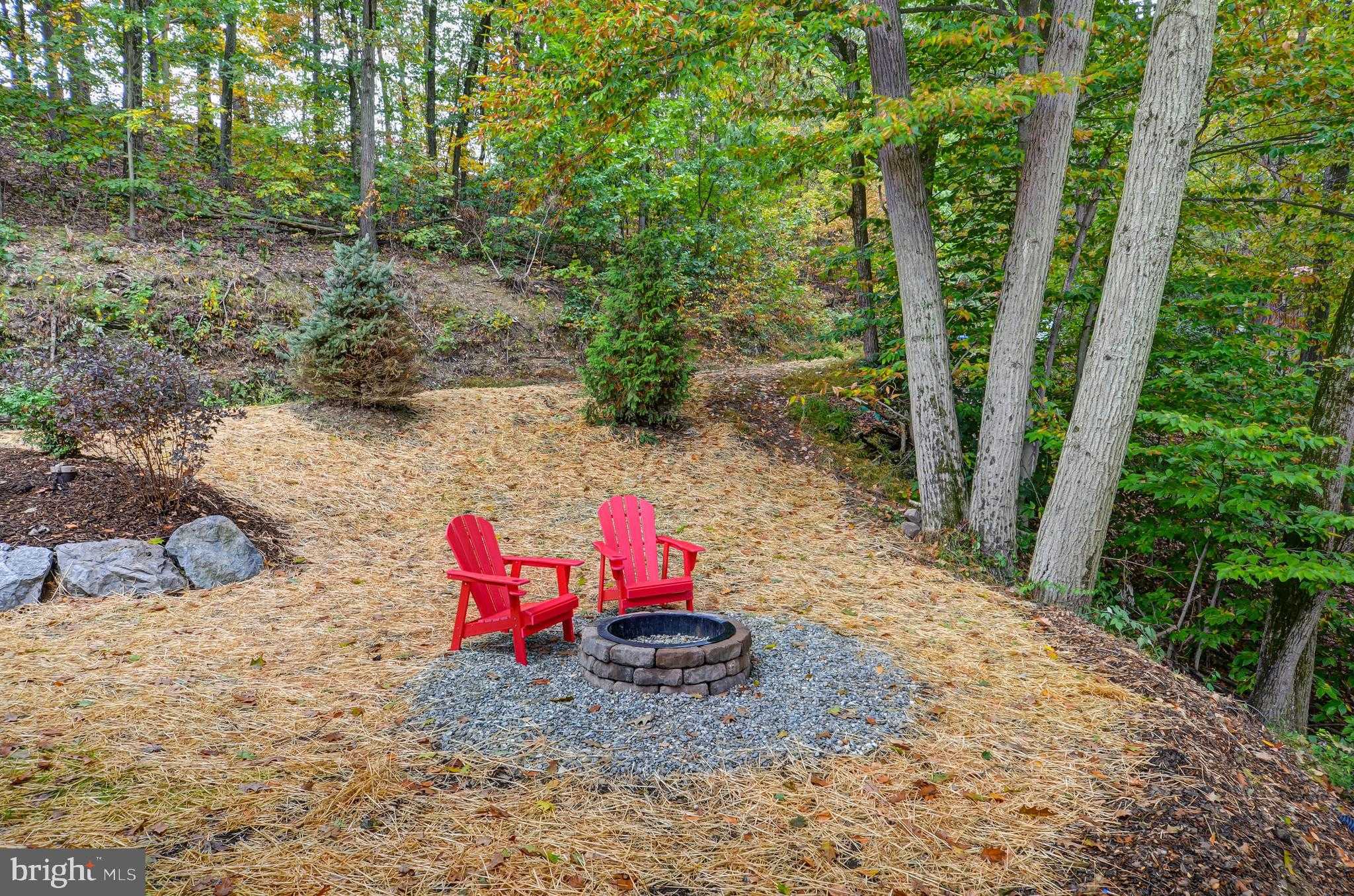 314 Mountain View Ln photo 10