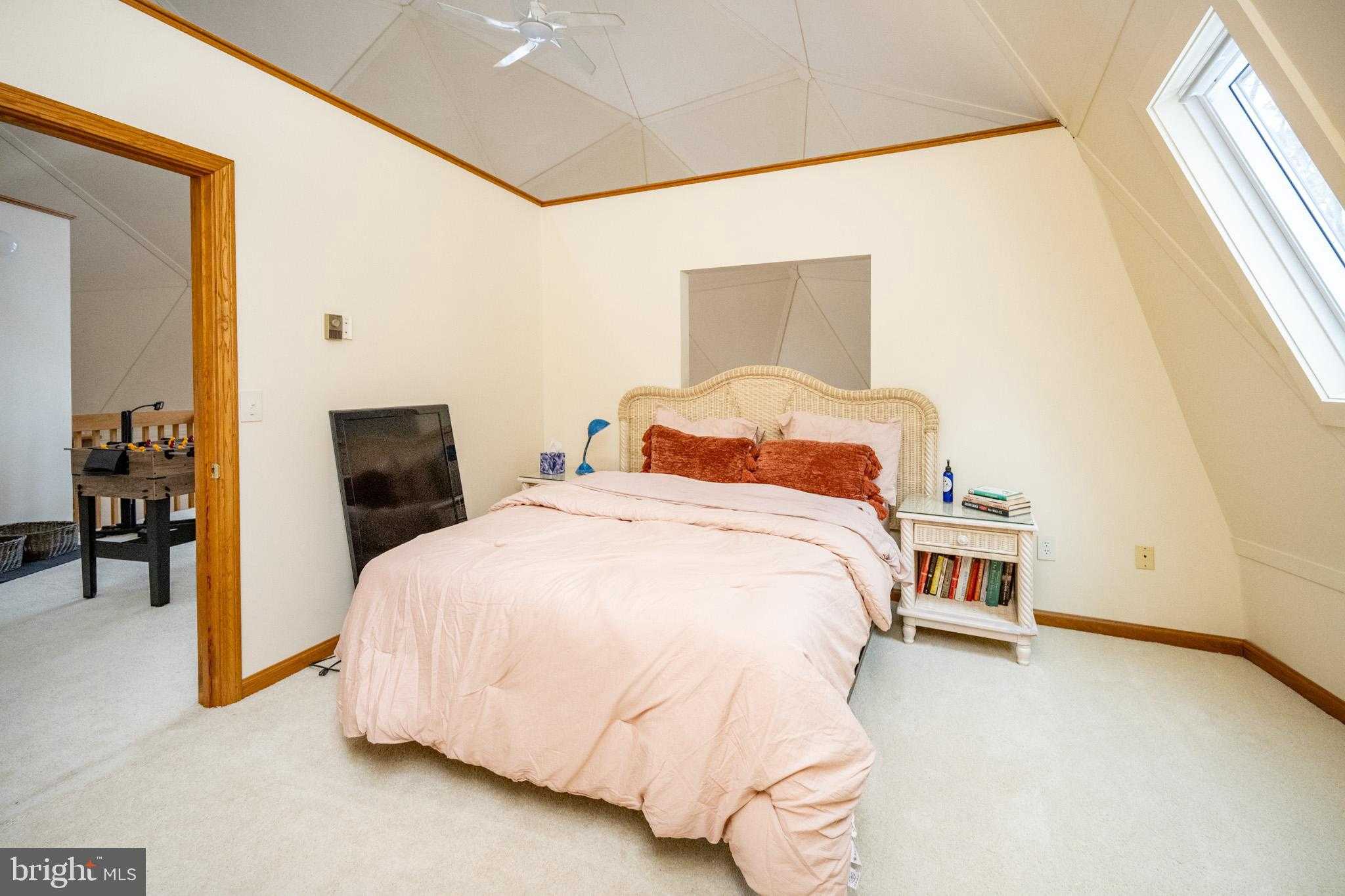 621 Paradise Hts photo 44