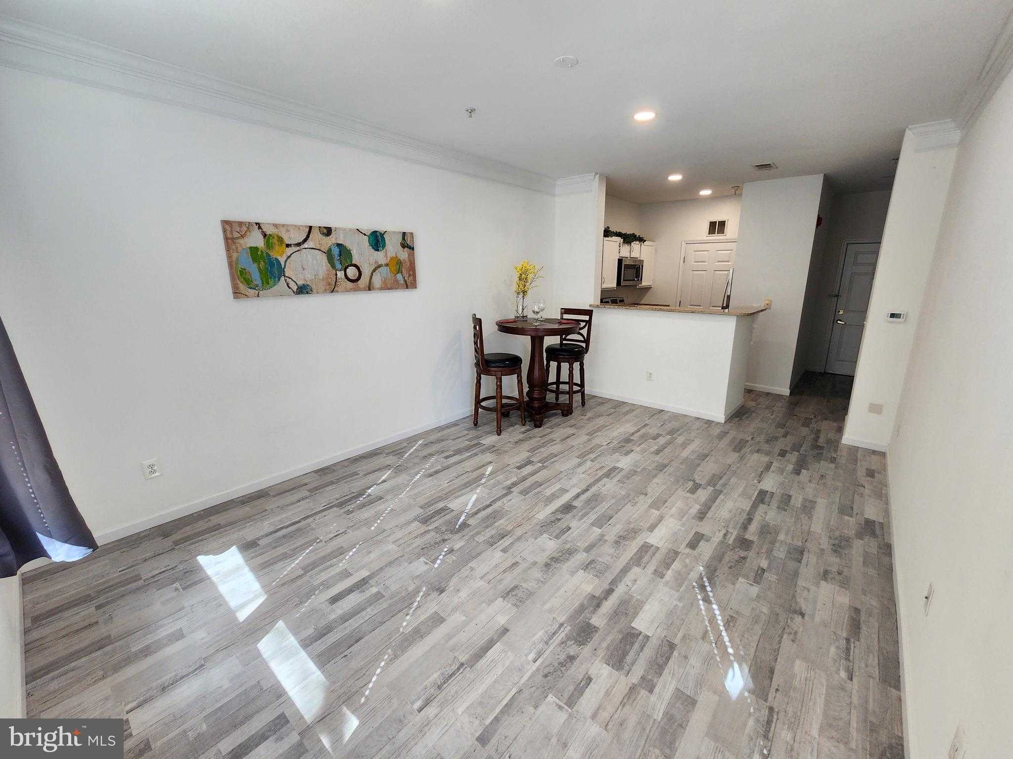 1521 Spring Gate Dr Unit 10102 photo 4