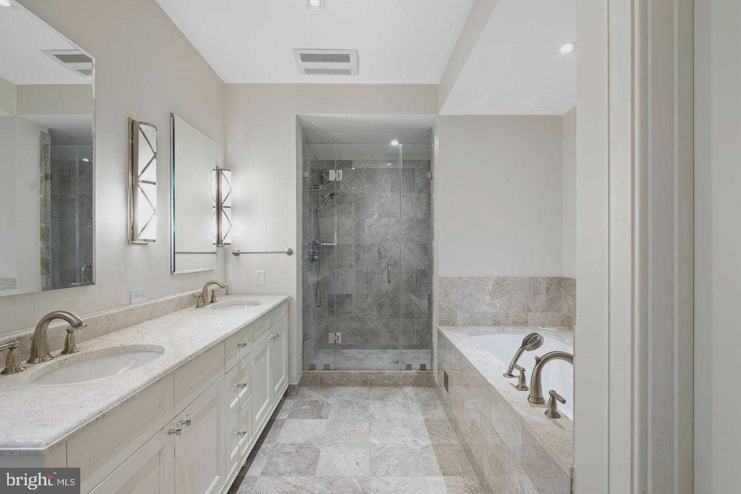 130 S 18th St Unit 2801 photo 19