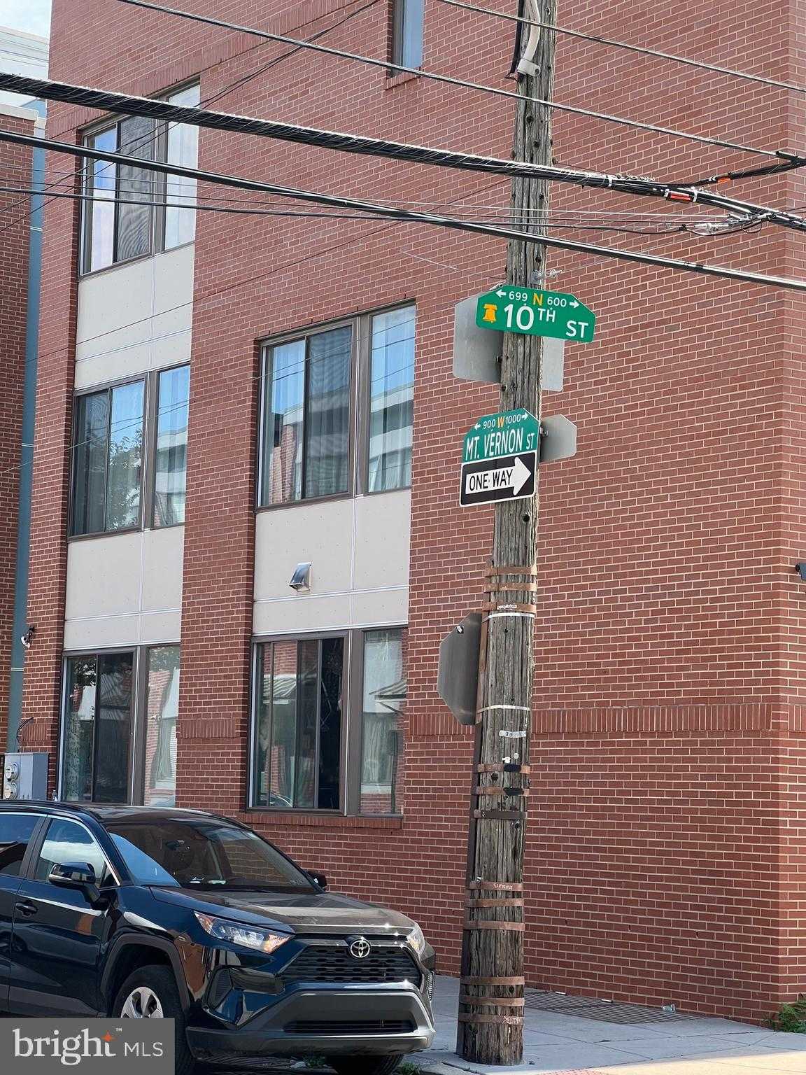 1000 Mount Vernon St # B photo 2