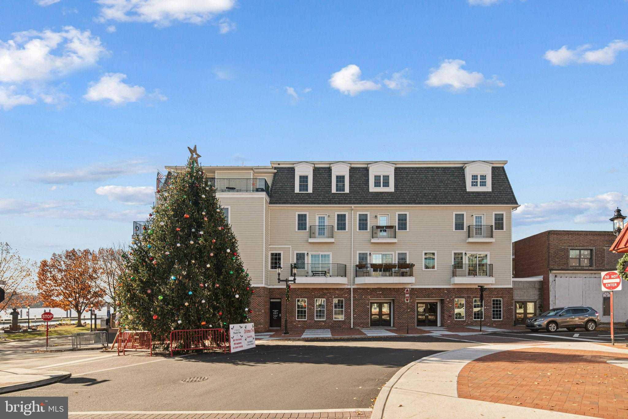 106 Mill St photo 43