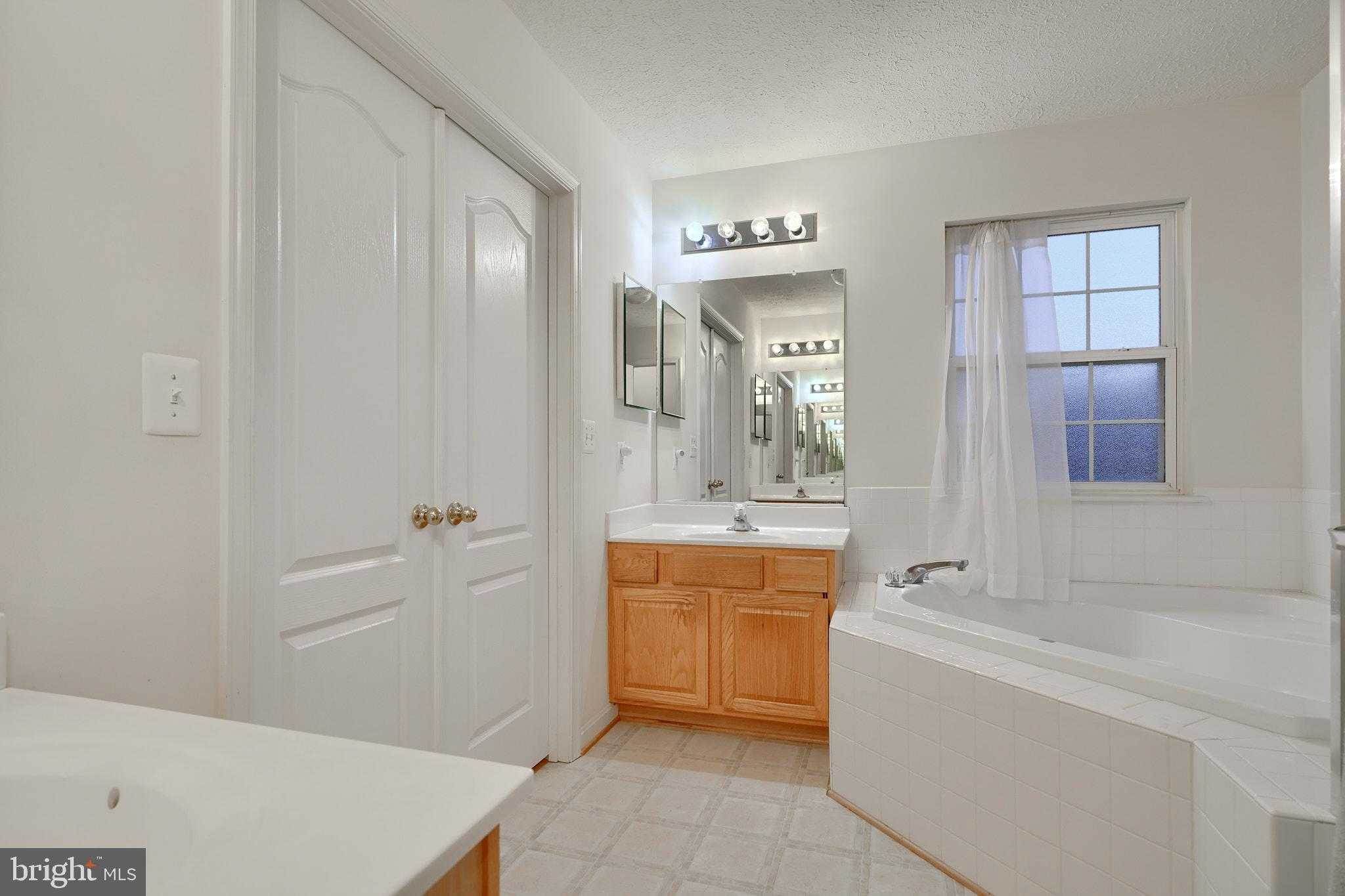 10017 Wamsley CT photo 50