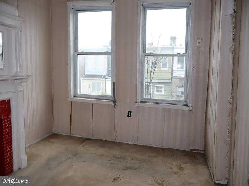 2526 W Cumberland St photo 20