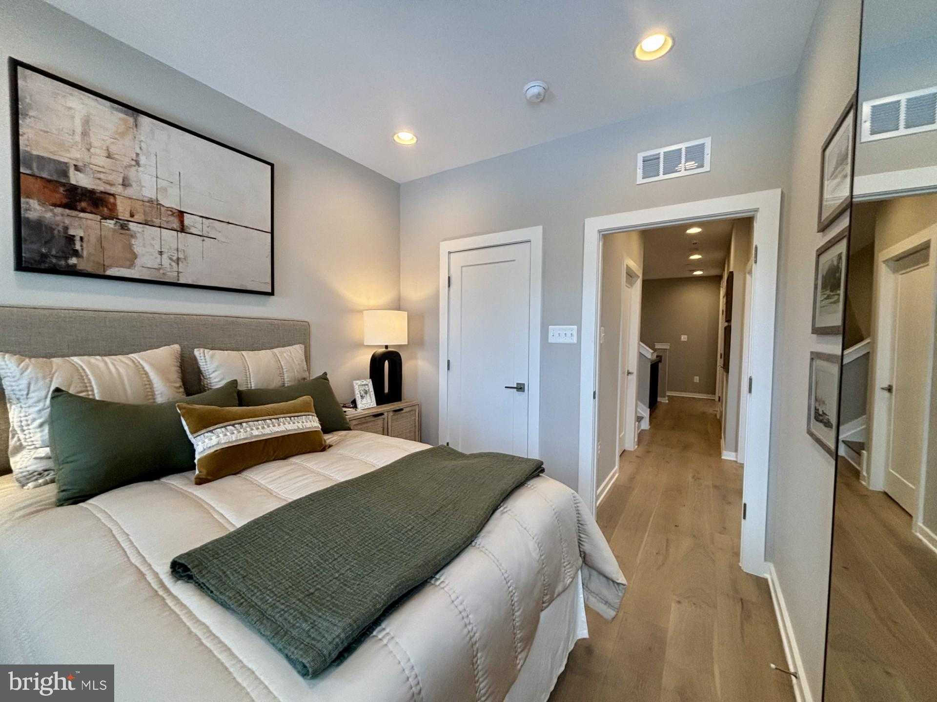 11142 Medical Center Dr photo 17