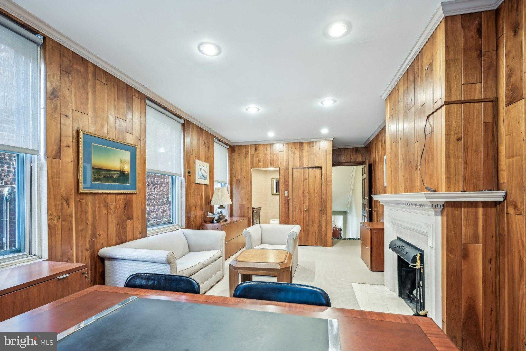 1710 Locust St # 12 photo 42