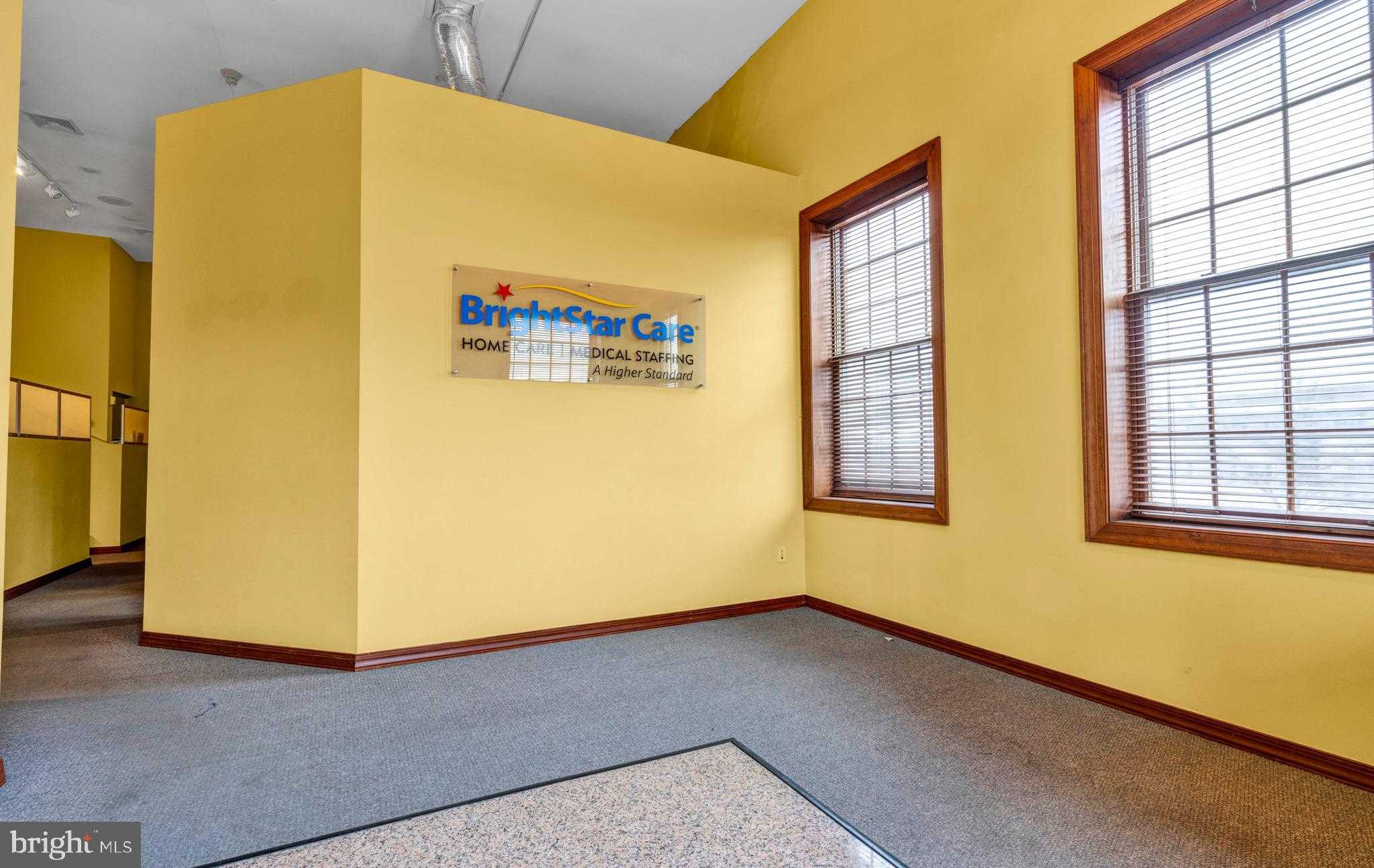 2939 W Germantown Pike photo 40