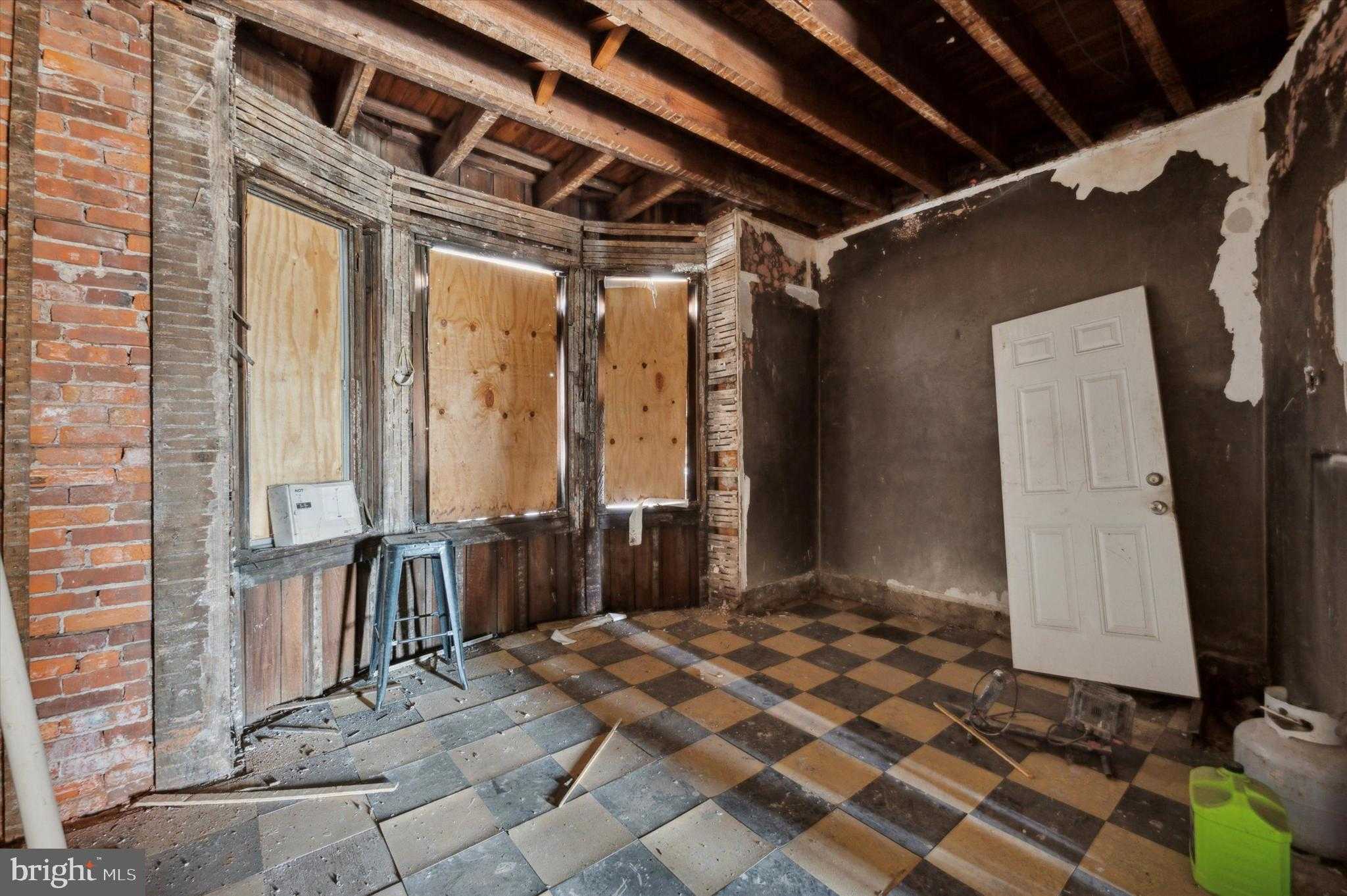 6028 Lansdowne Ave photo 14