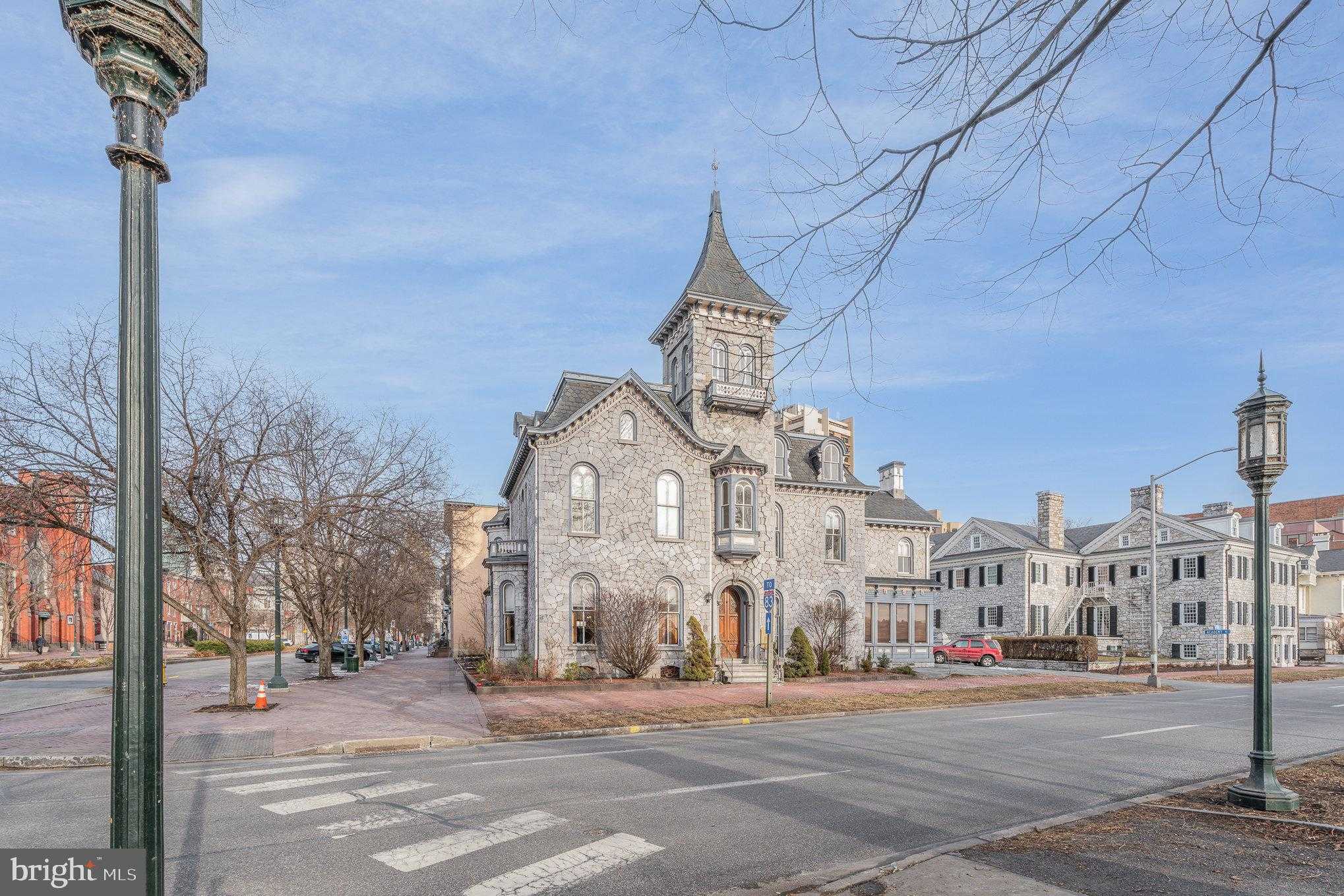 407 N Front St photo 4